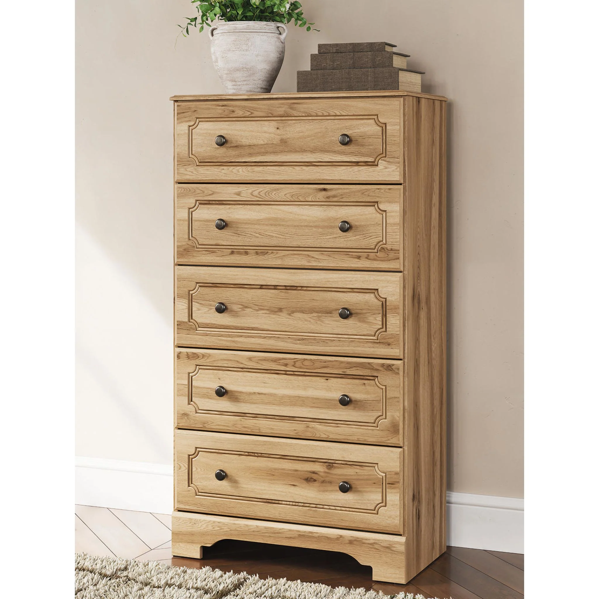 Galletyn Chest - Image 12