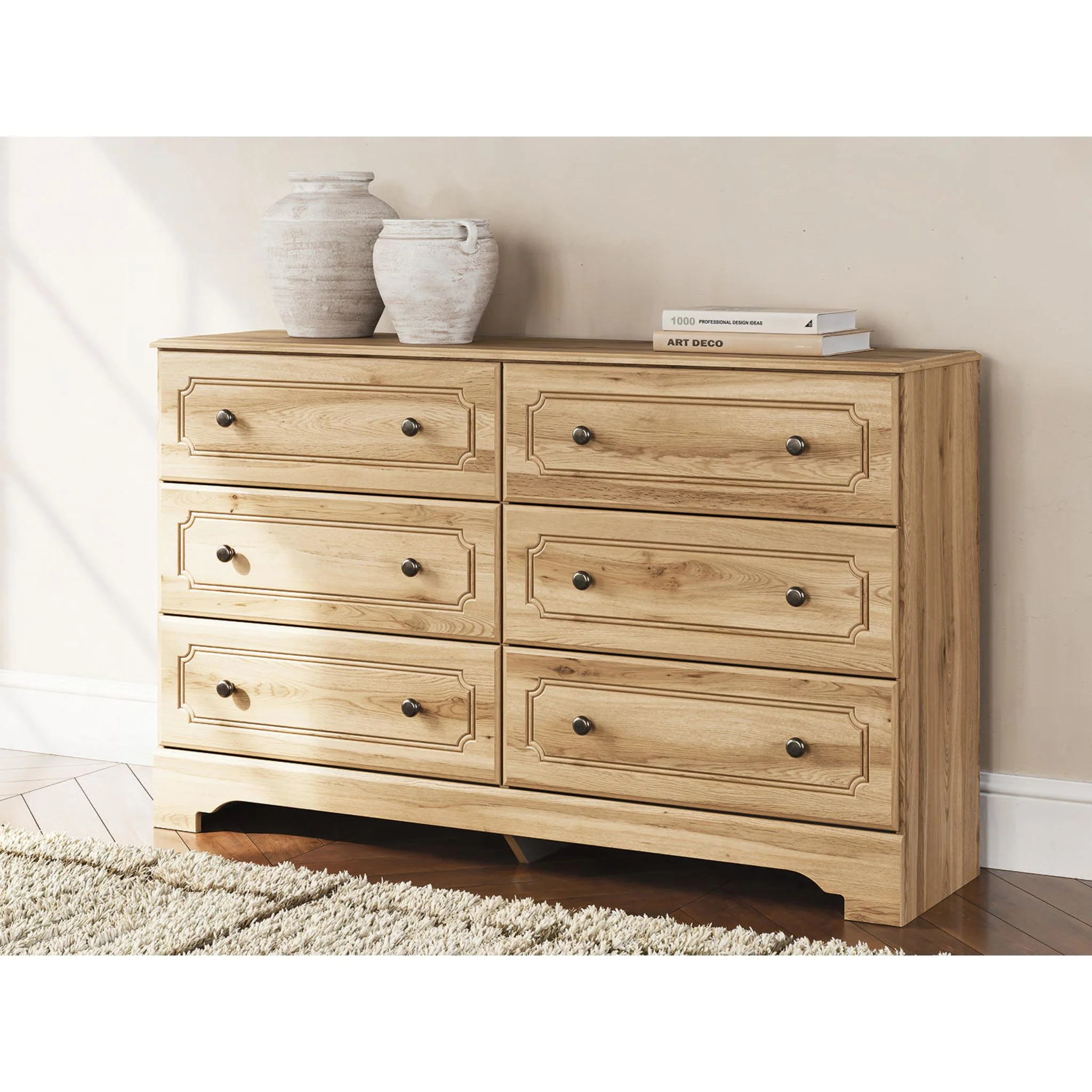 Galletyn Dresser - Image 2