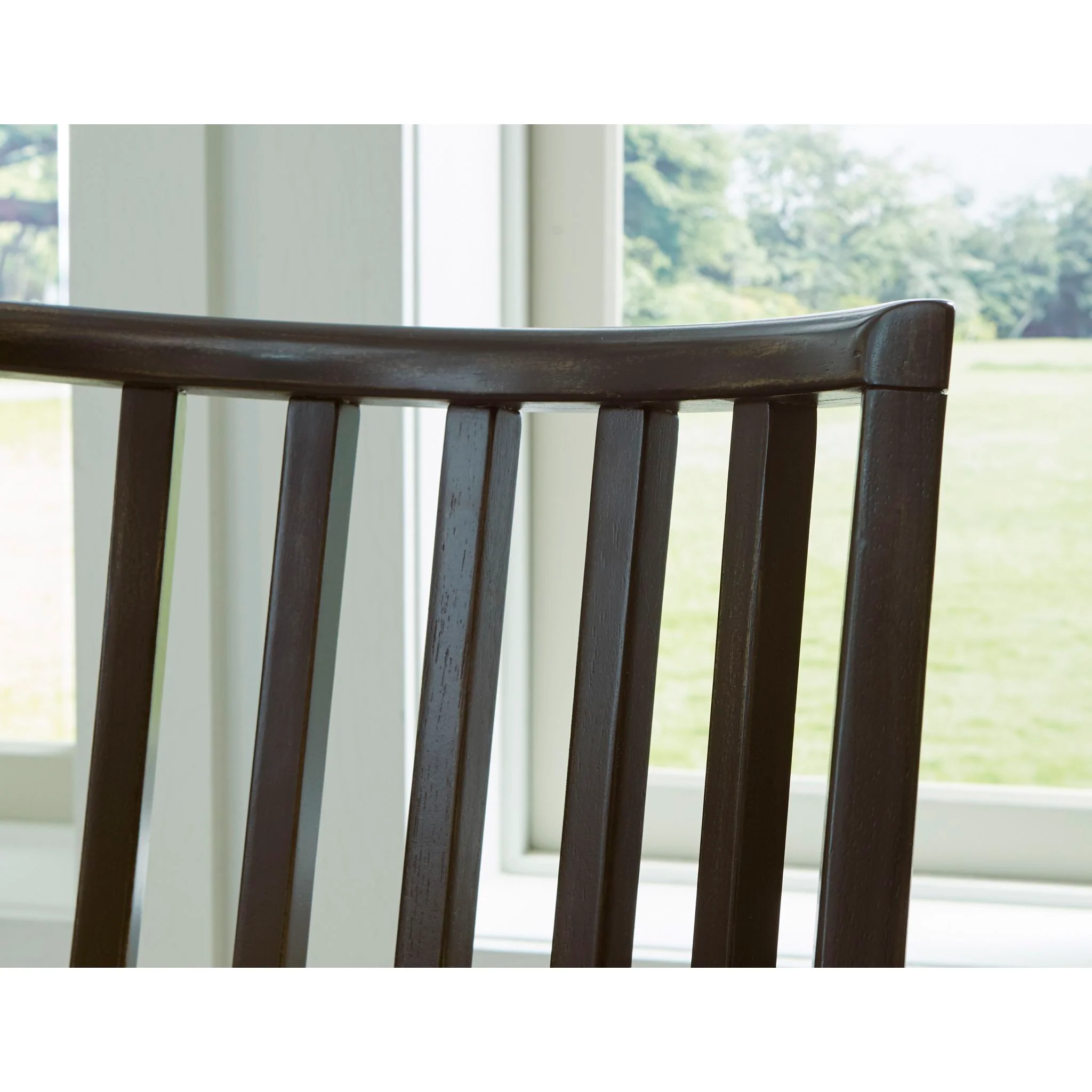 Galliden Dining Set - Image 8
