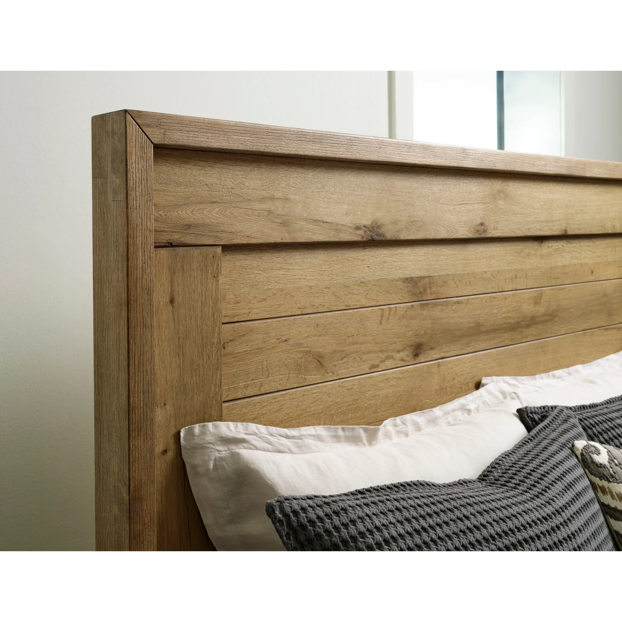 Galliden Panel Bed - Image 9