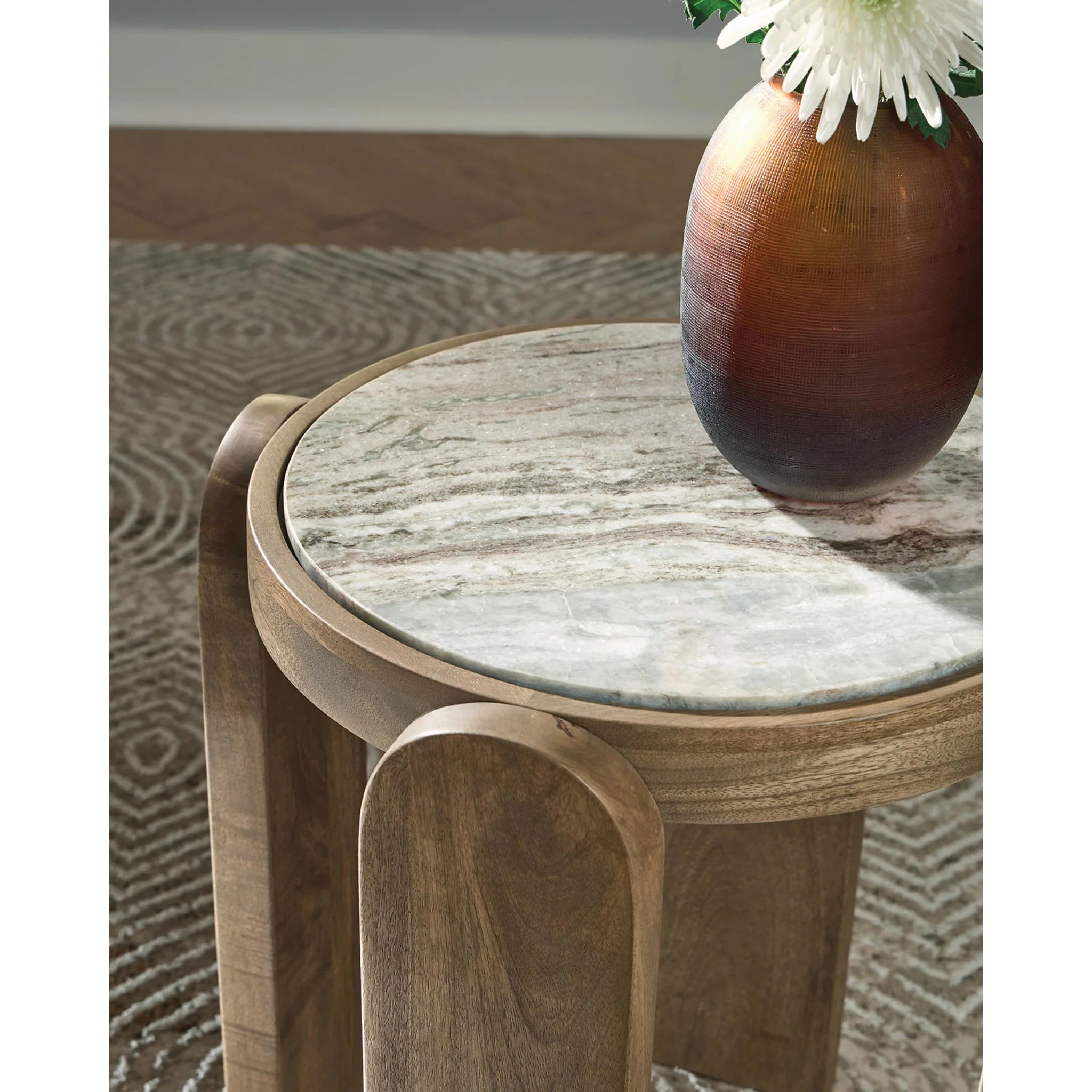 Gavrilley Accent Table - Image 5