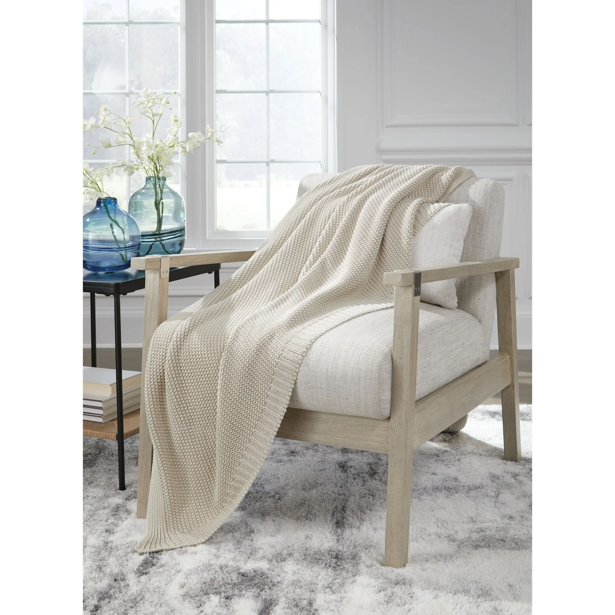 Gayelery Throw - Image 9