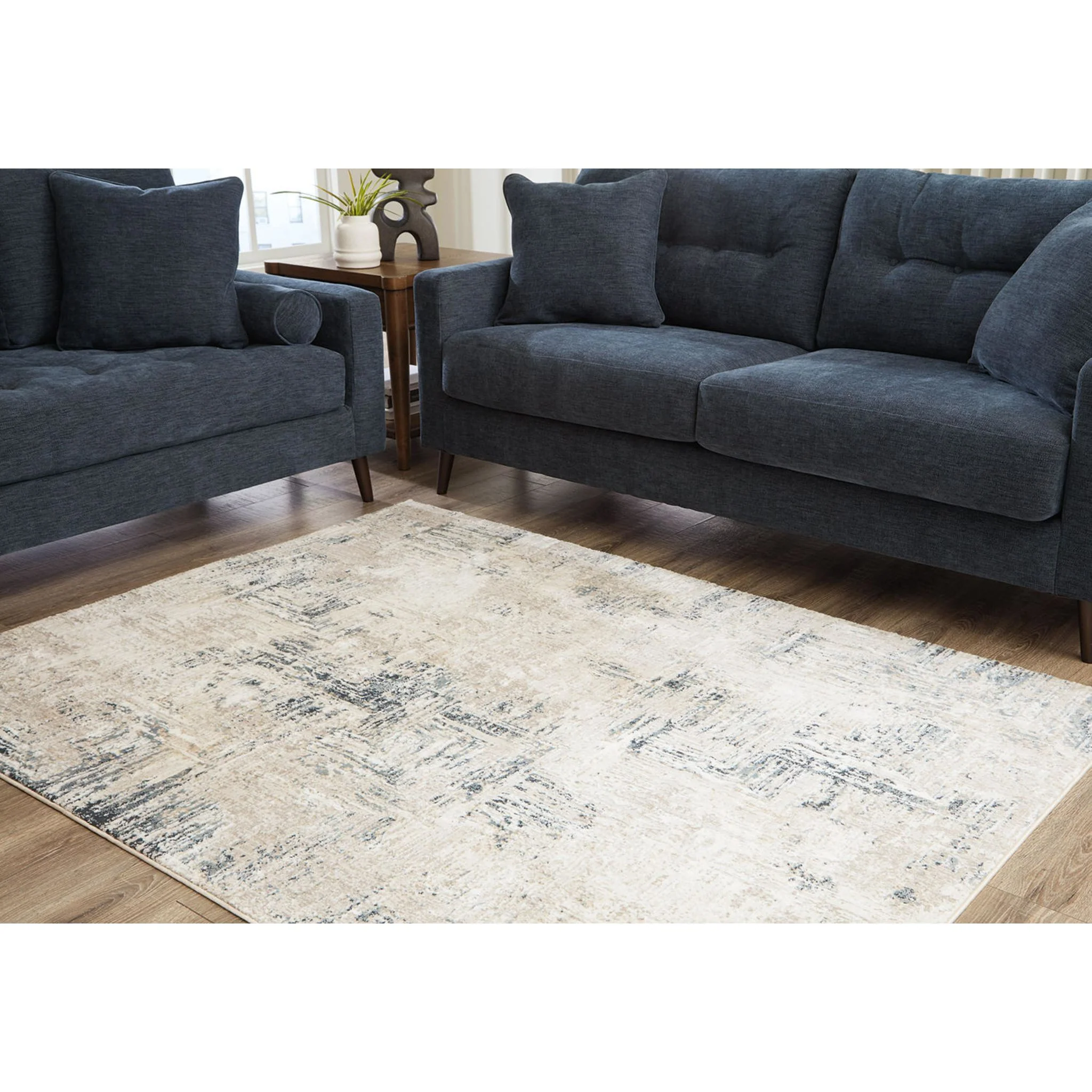 Gentor Area Rug - Image 2