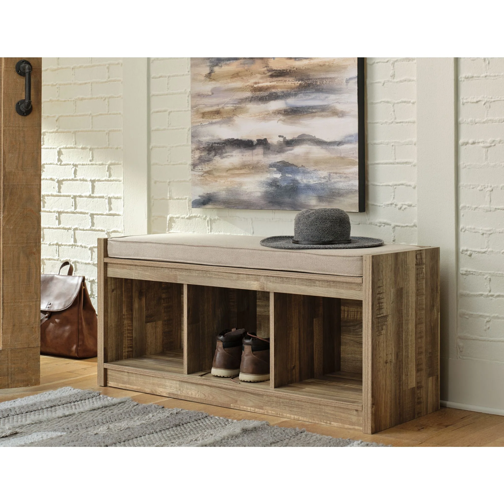 Gerdanet Accent Chair - Image 2