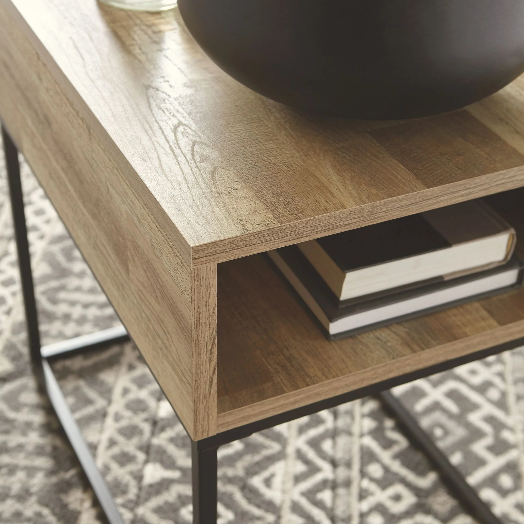 Gerdanet Rectangle End Table - Image 7