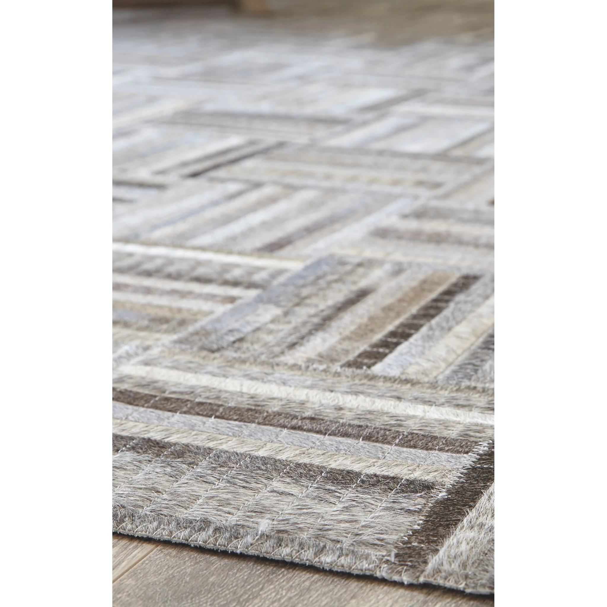 Gilham Area Rug - Image 3