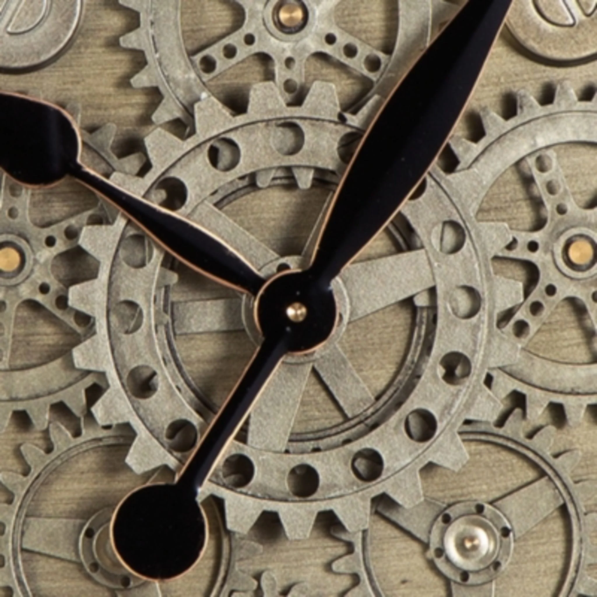 Gilover Wall Clock - Image 6