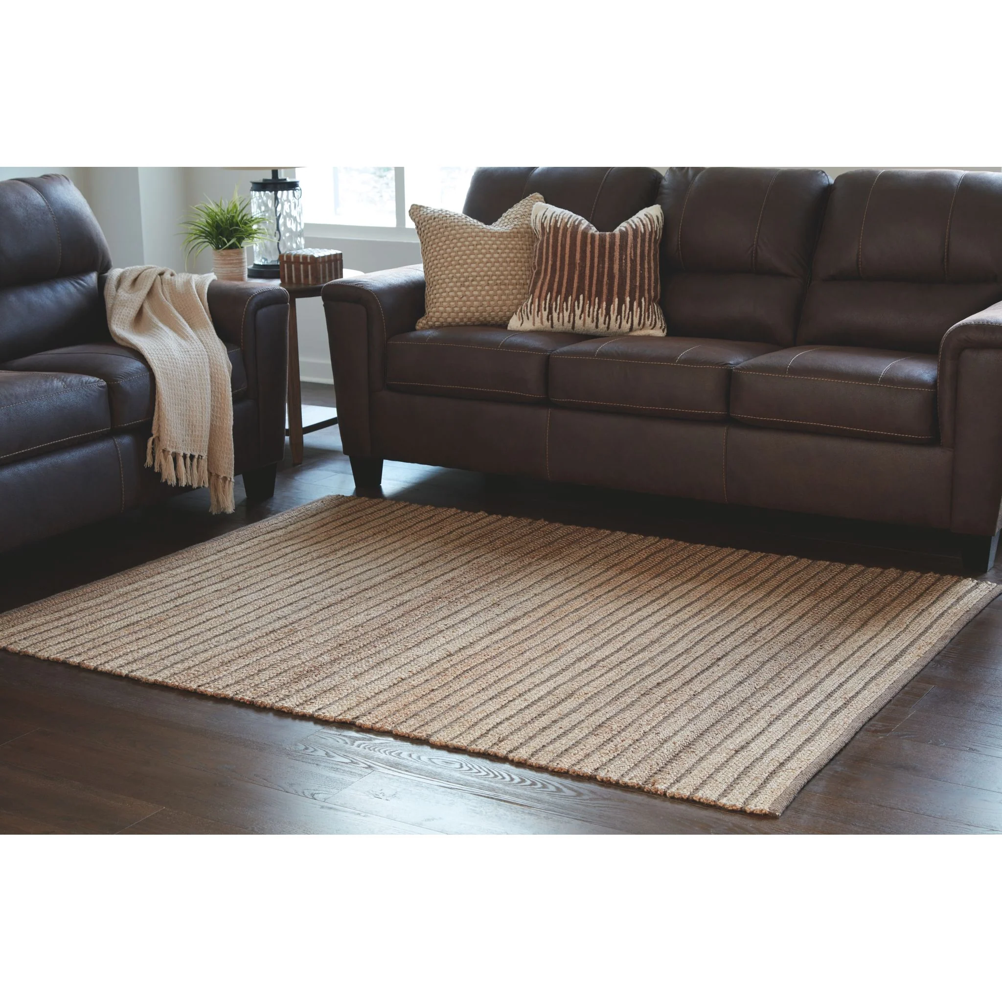 Gliona Area Rug - Image 5