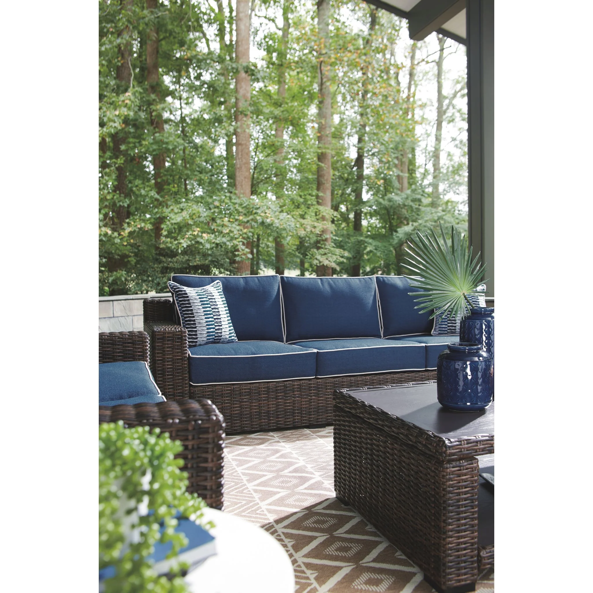 Grasson Lane 3 Piece Outdoor Seating - Image 11