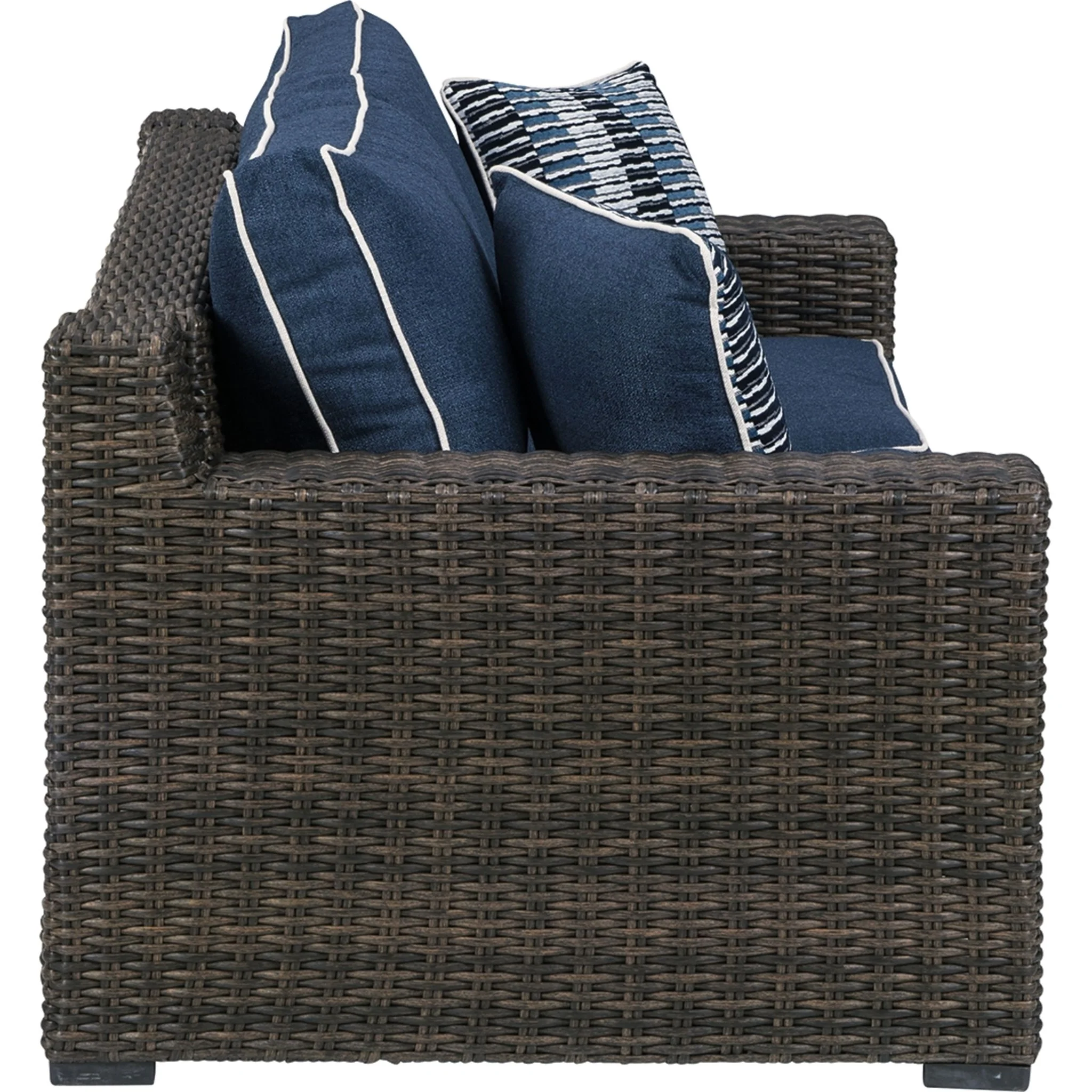 Outdoor Grasson Lane Loveseat w/Cushion - Image 5