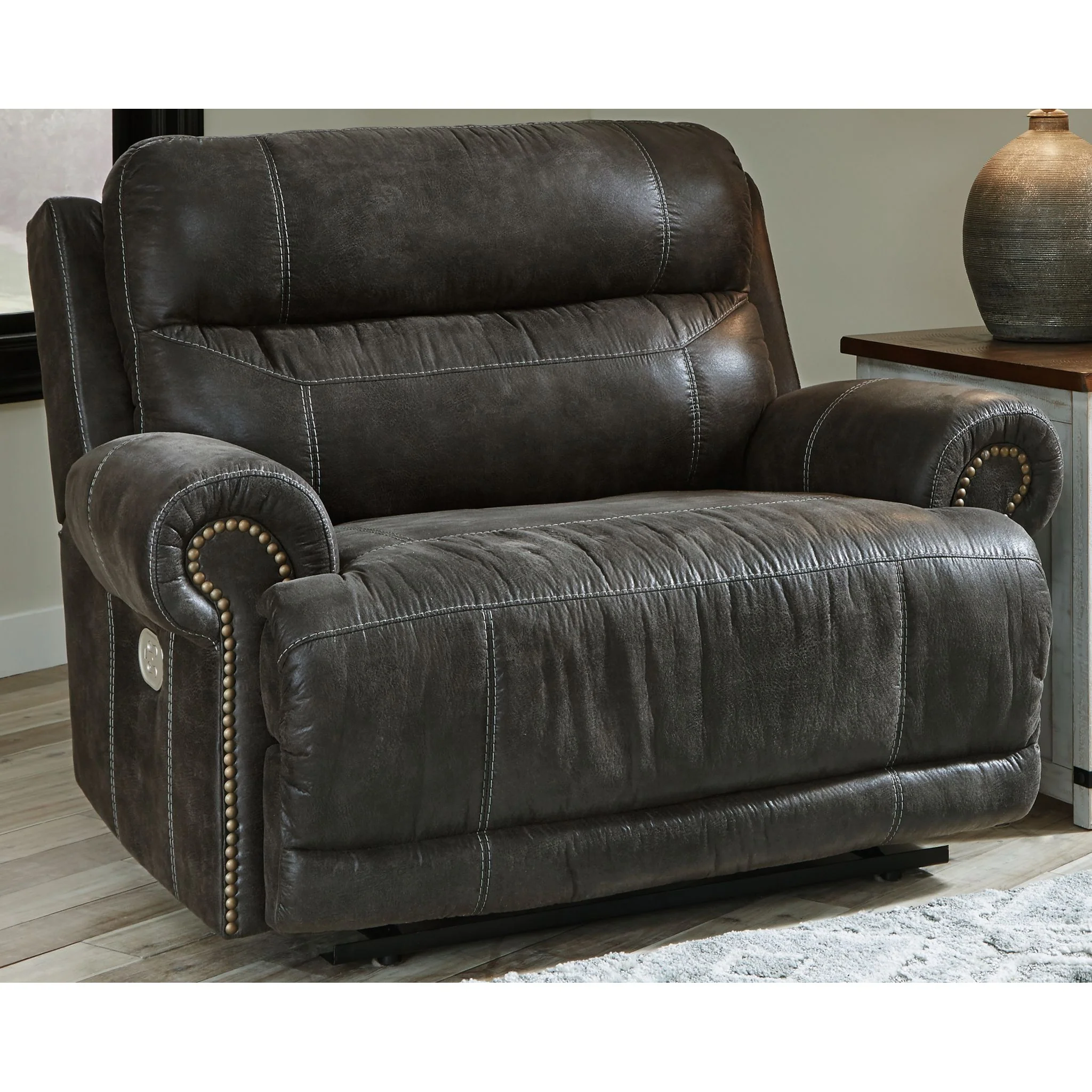 Grearview Wide Seat Recliner with Power - Image 15