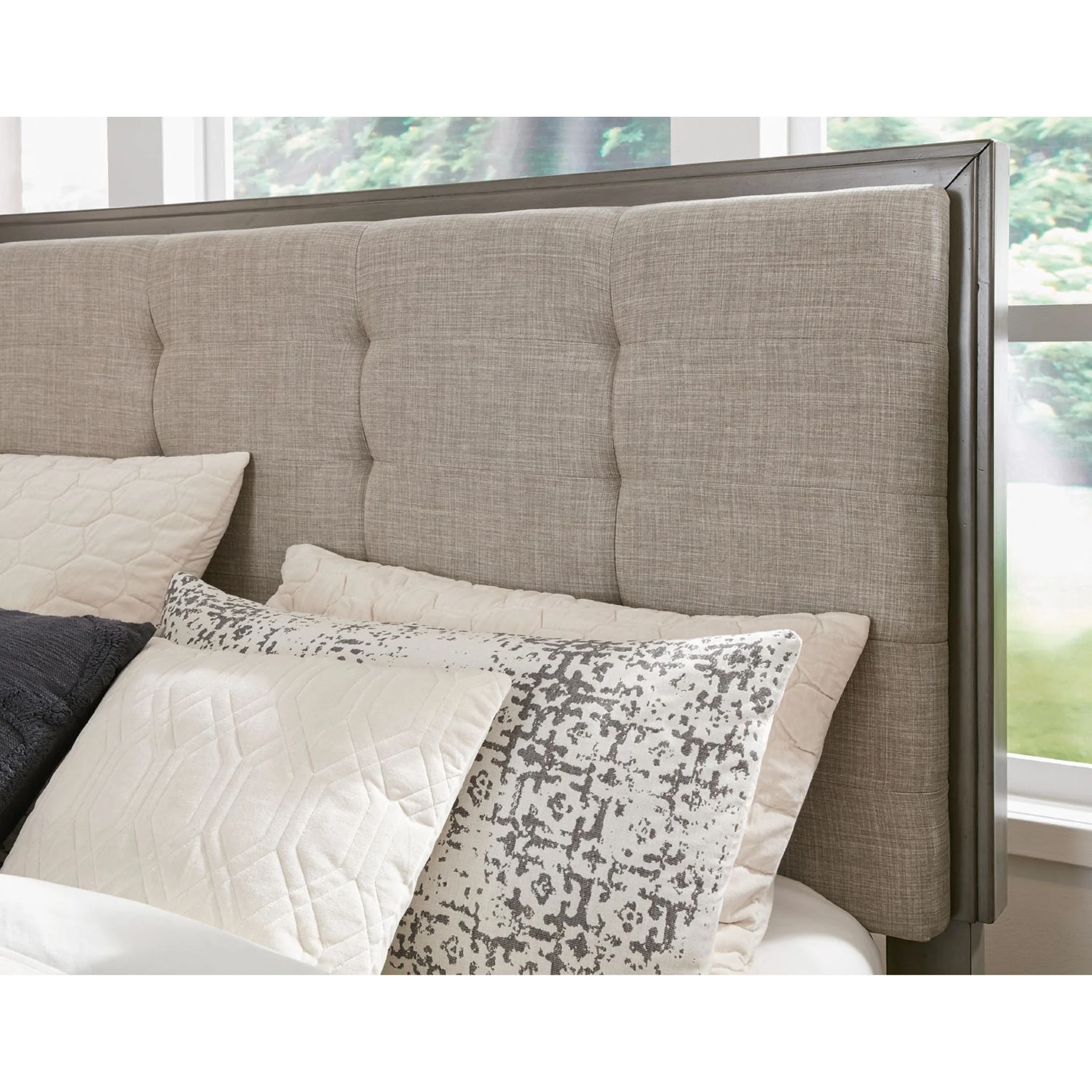 Hallanden Storage Bed - Image 10