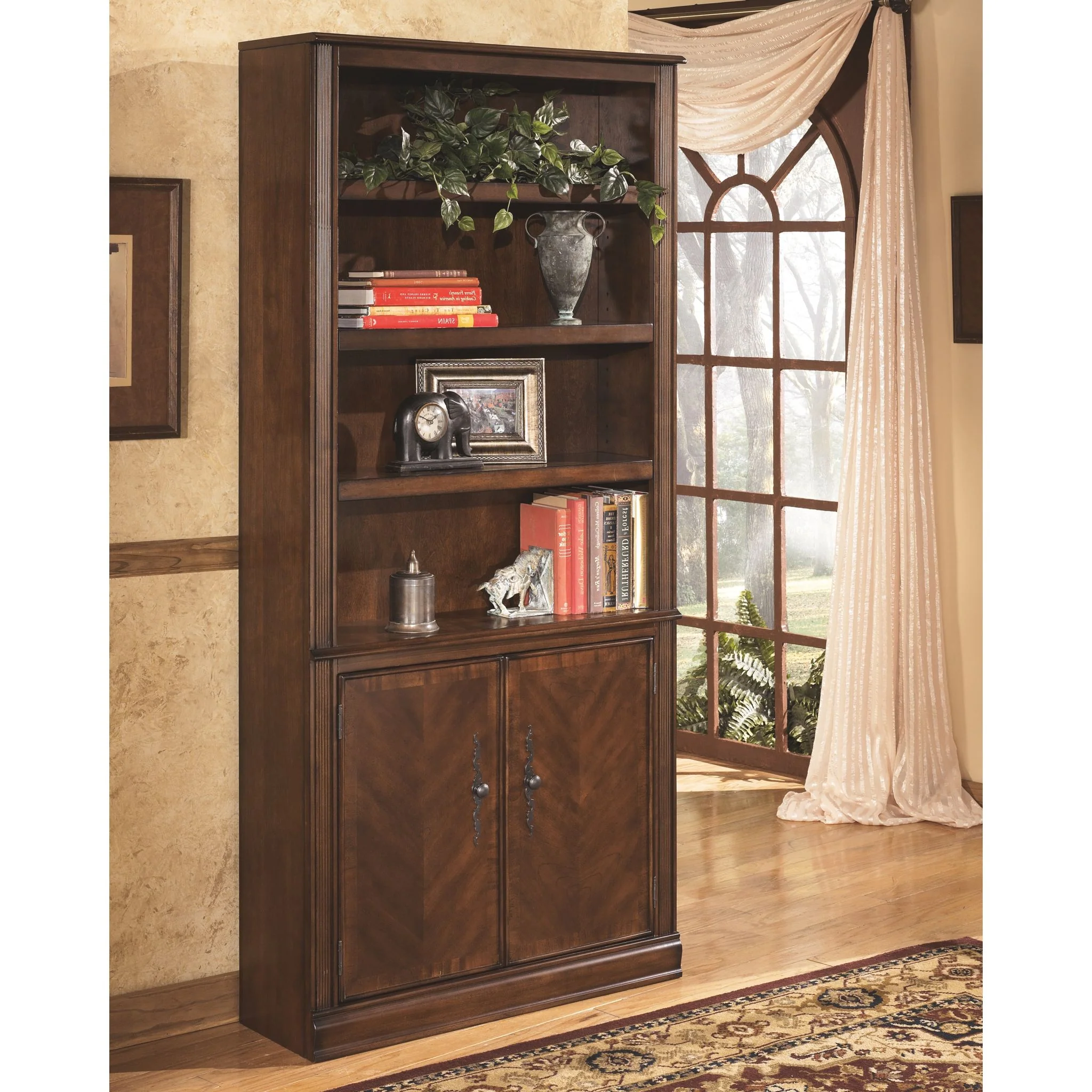 Hamlyn Large Door Bookcase - Image 2