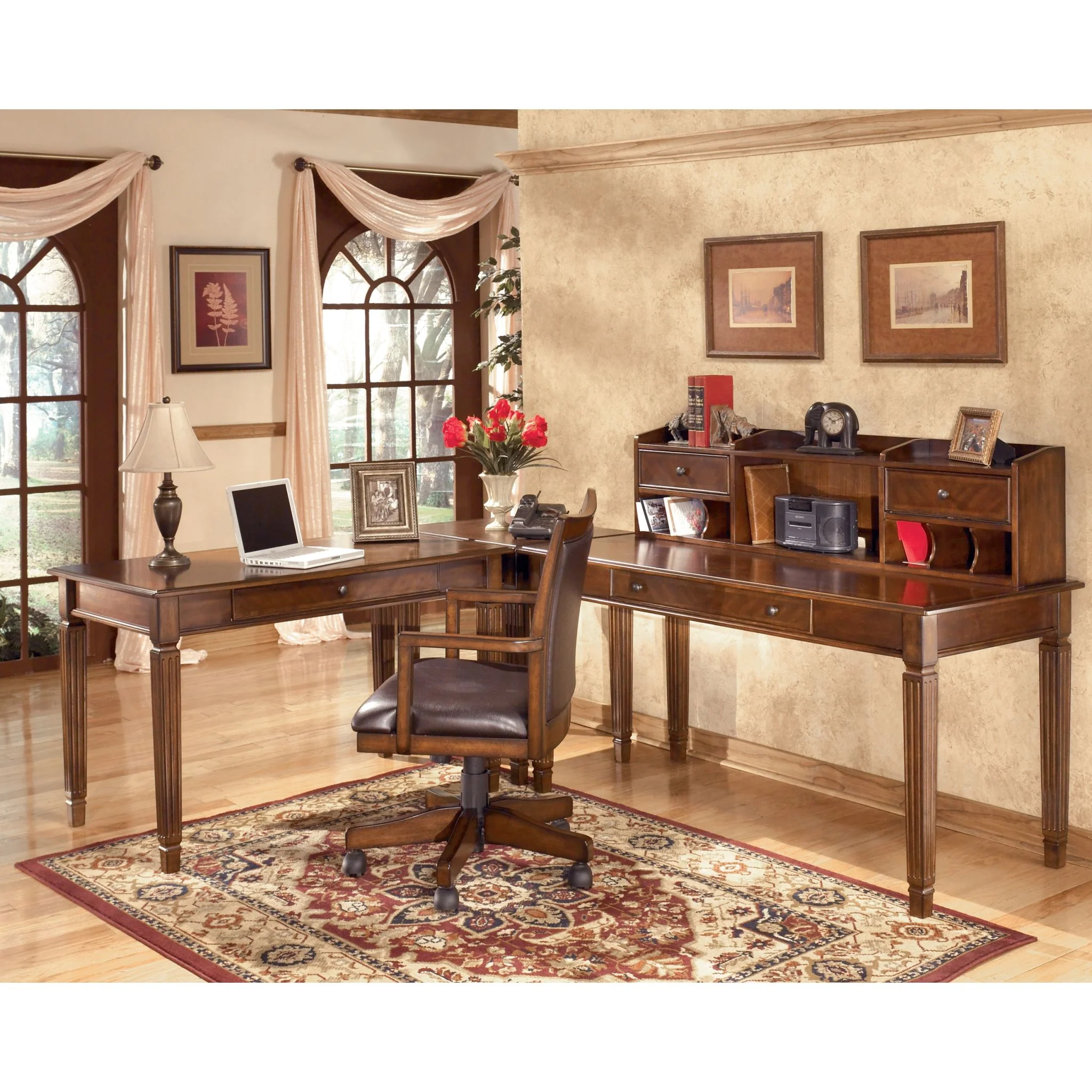 Hamlyn Small Leg Desk - Image 4