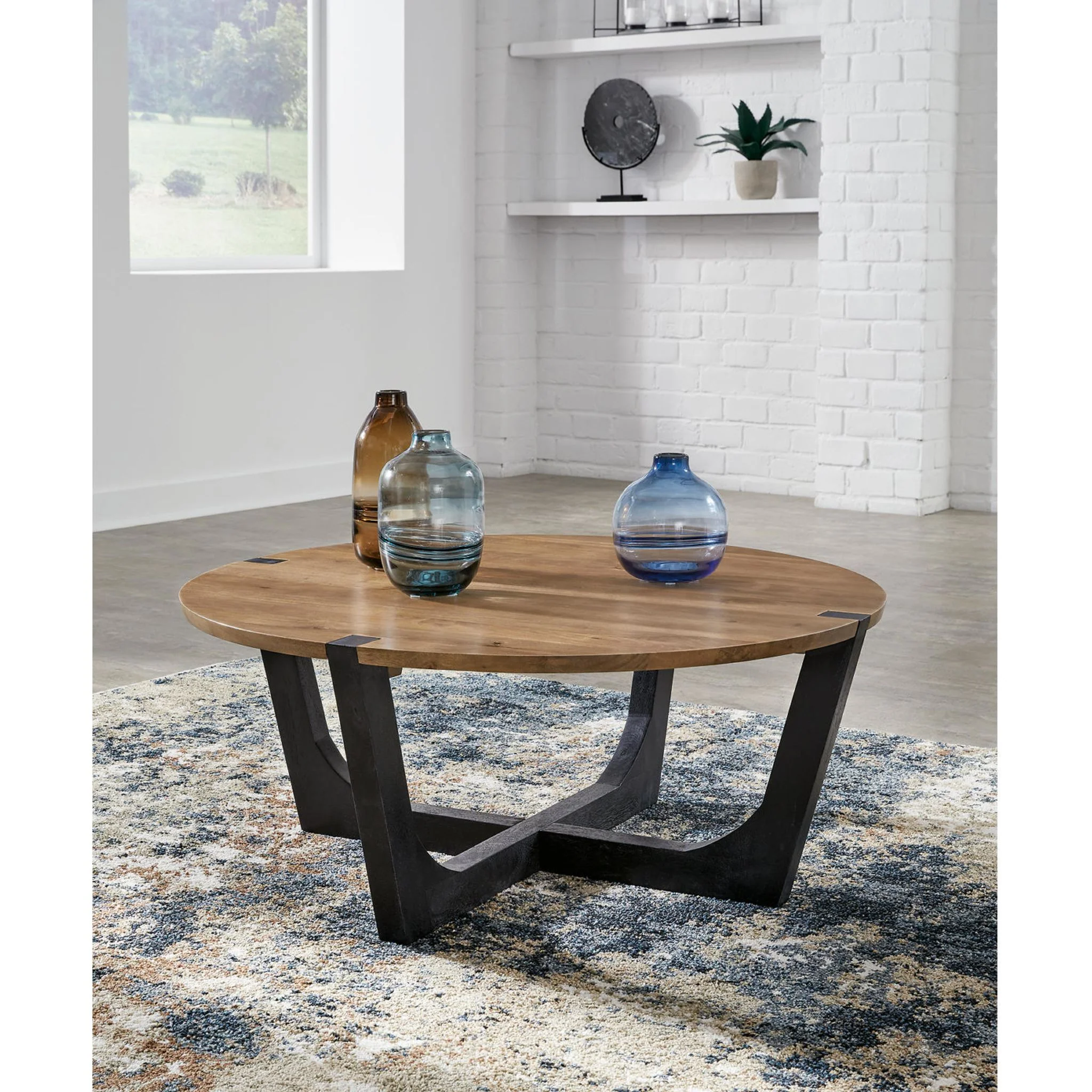 Hanneforth Round Cocktail Table - Image 2