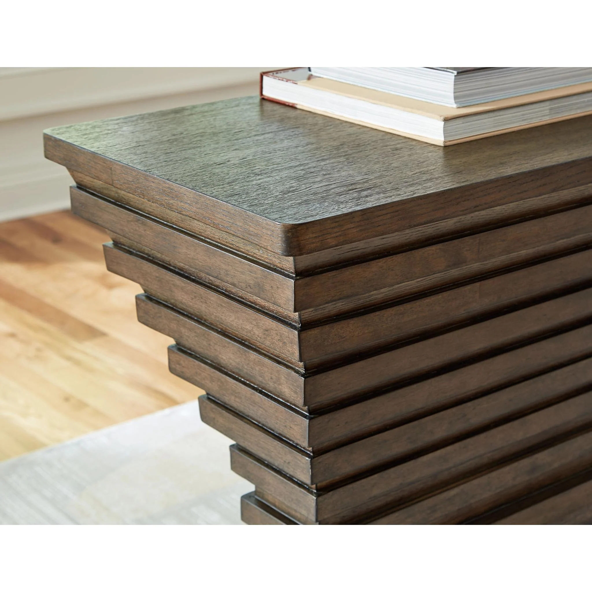 Hannodream Sofa Table - Image 6
