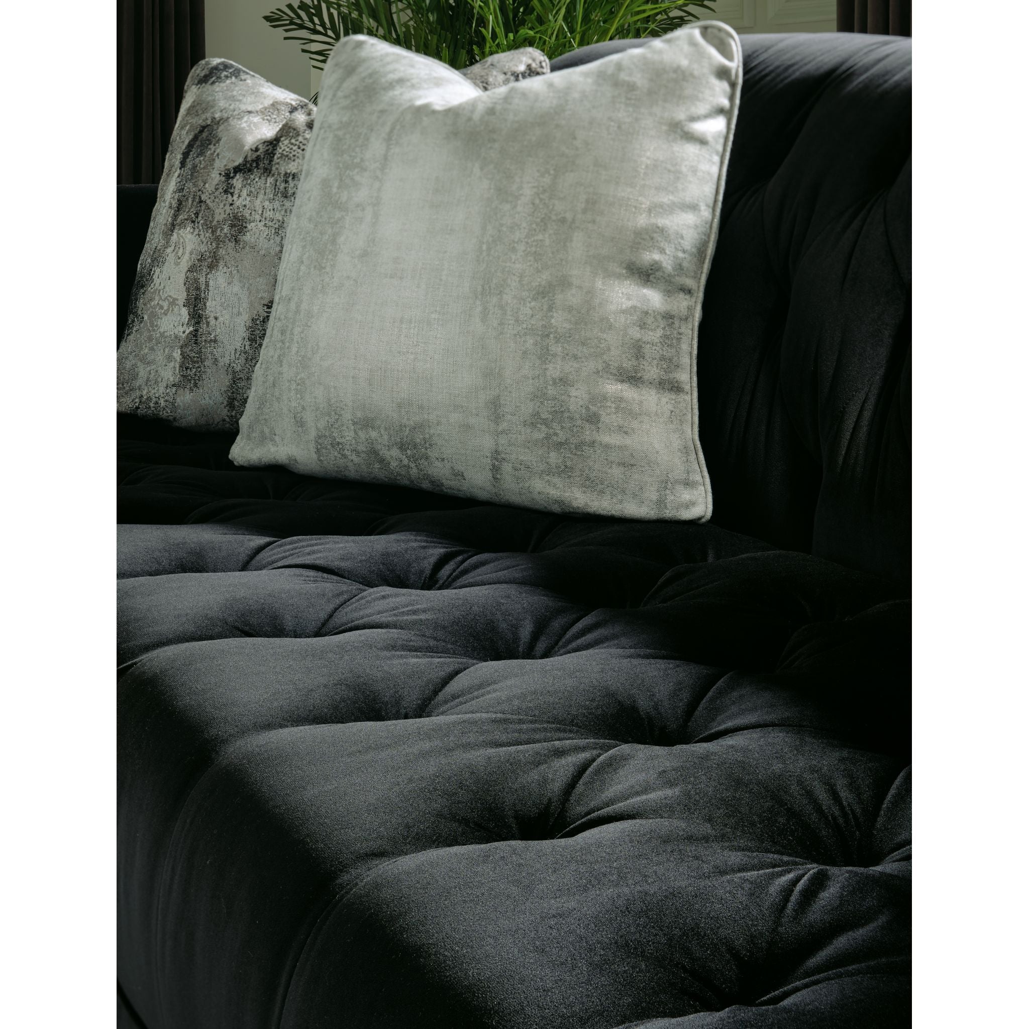 Harriotte Sofa - Image 7