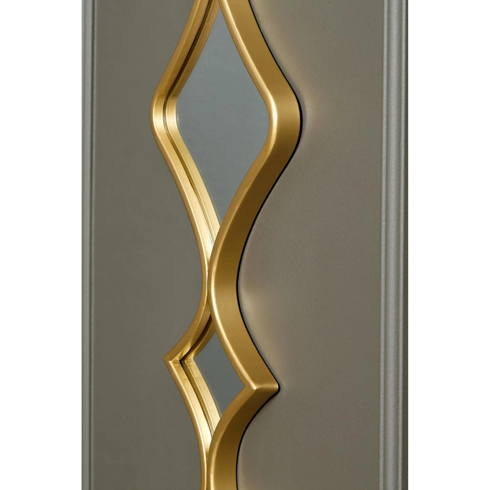 Harriswood Accent Mirror (Set of 2) - Image 5