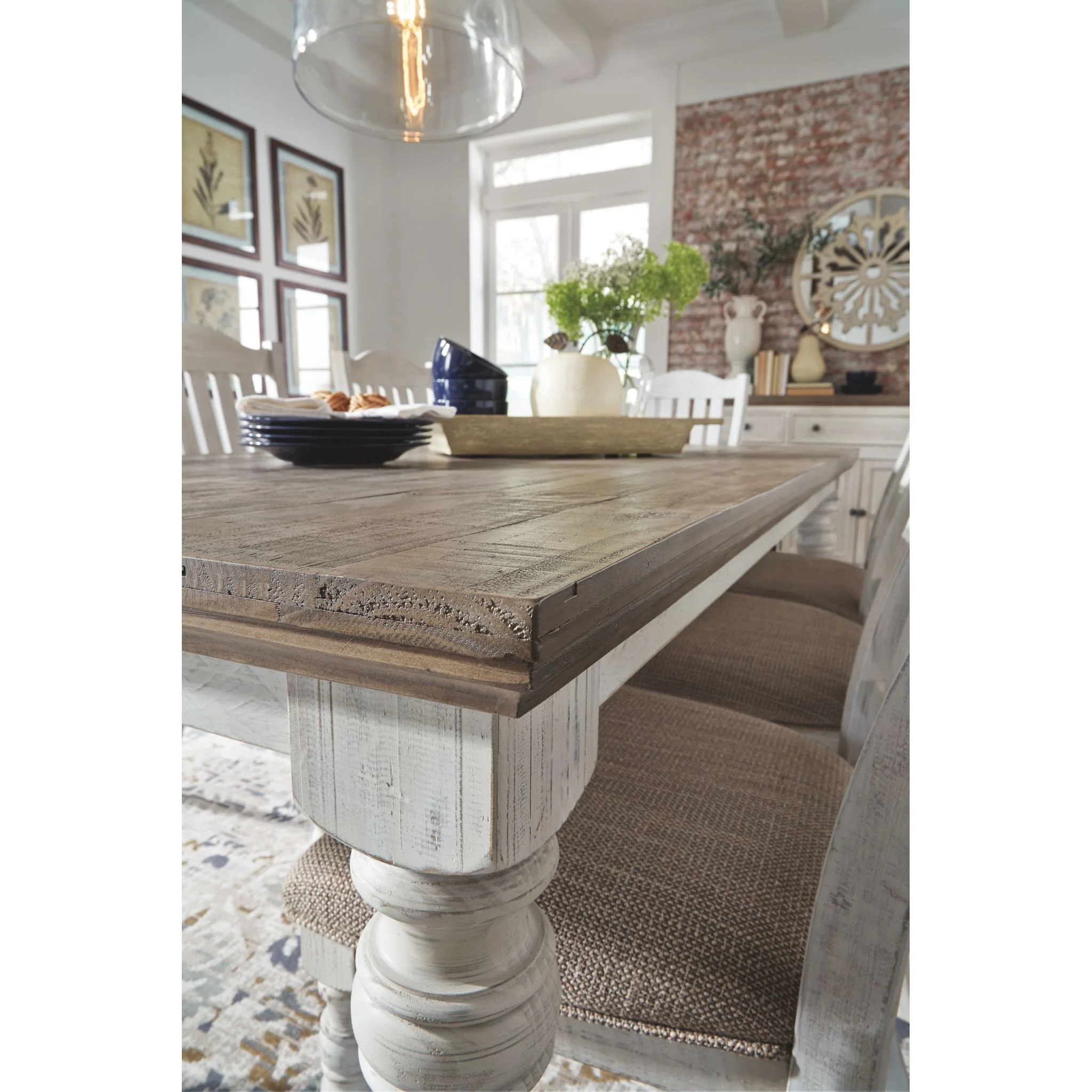 Havalance-Exclusive Dining Table - Image 5