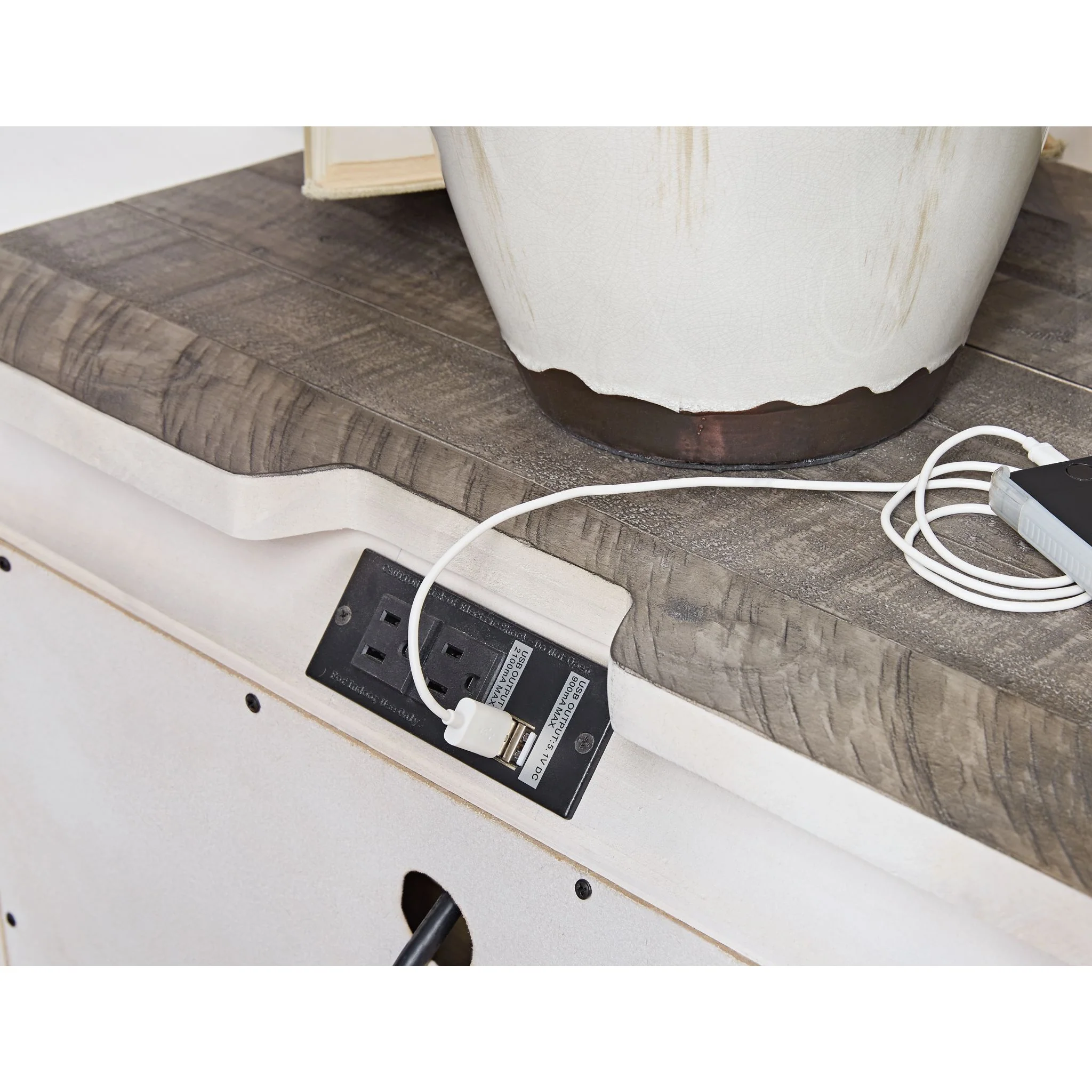 Havalance-Exclusive Nightstand - Image 6