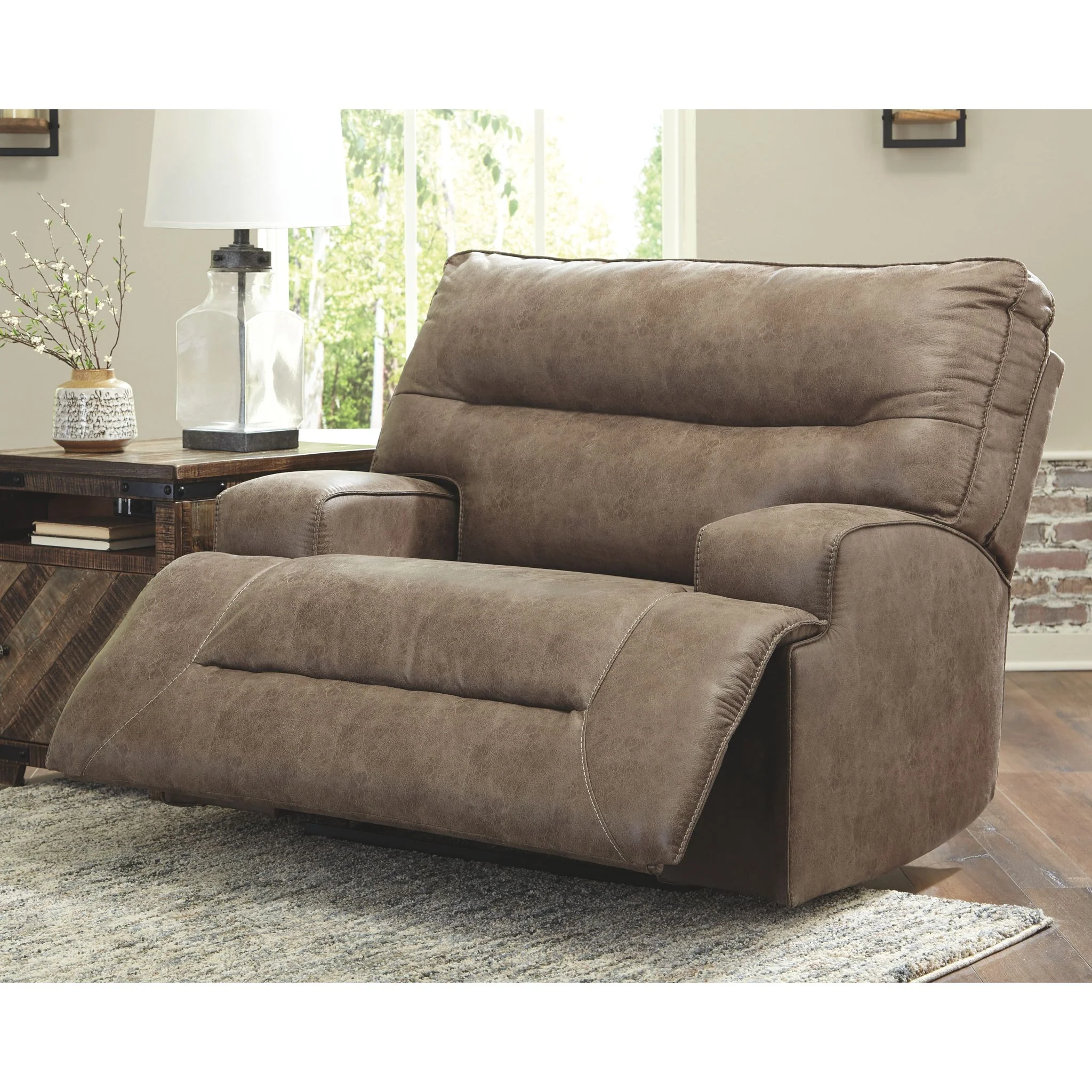 Hazenburg-Exclusive Zero Wall Wide Seat Recliner - Image 3