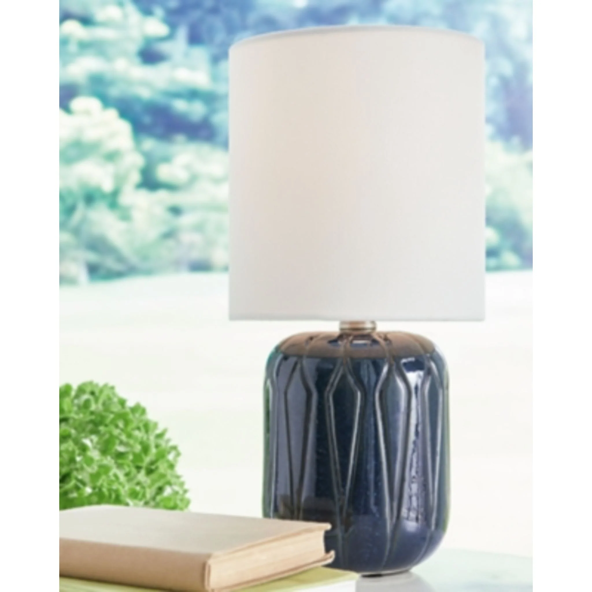 Hengrove Table Lamp (Single) - Image 6