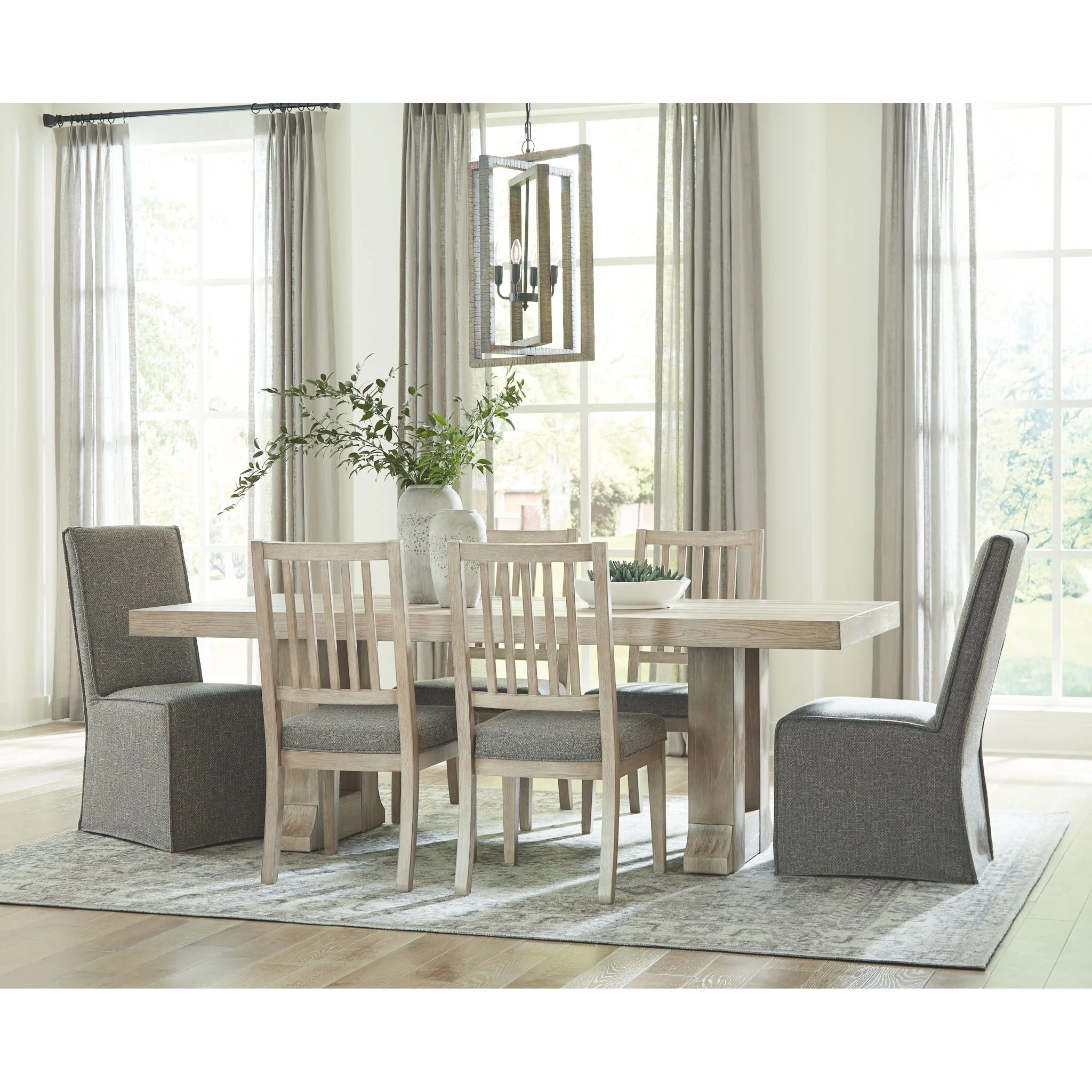 Hennington-EXCLUSIVE Dining Room - Image 2