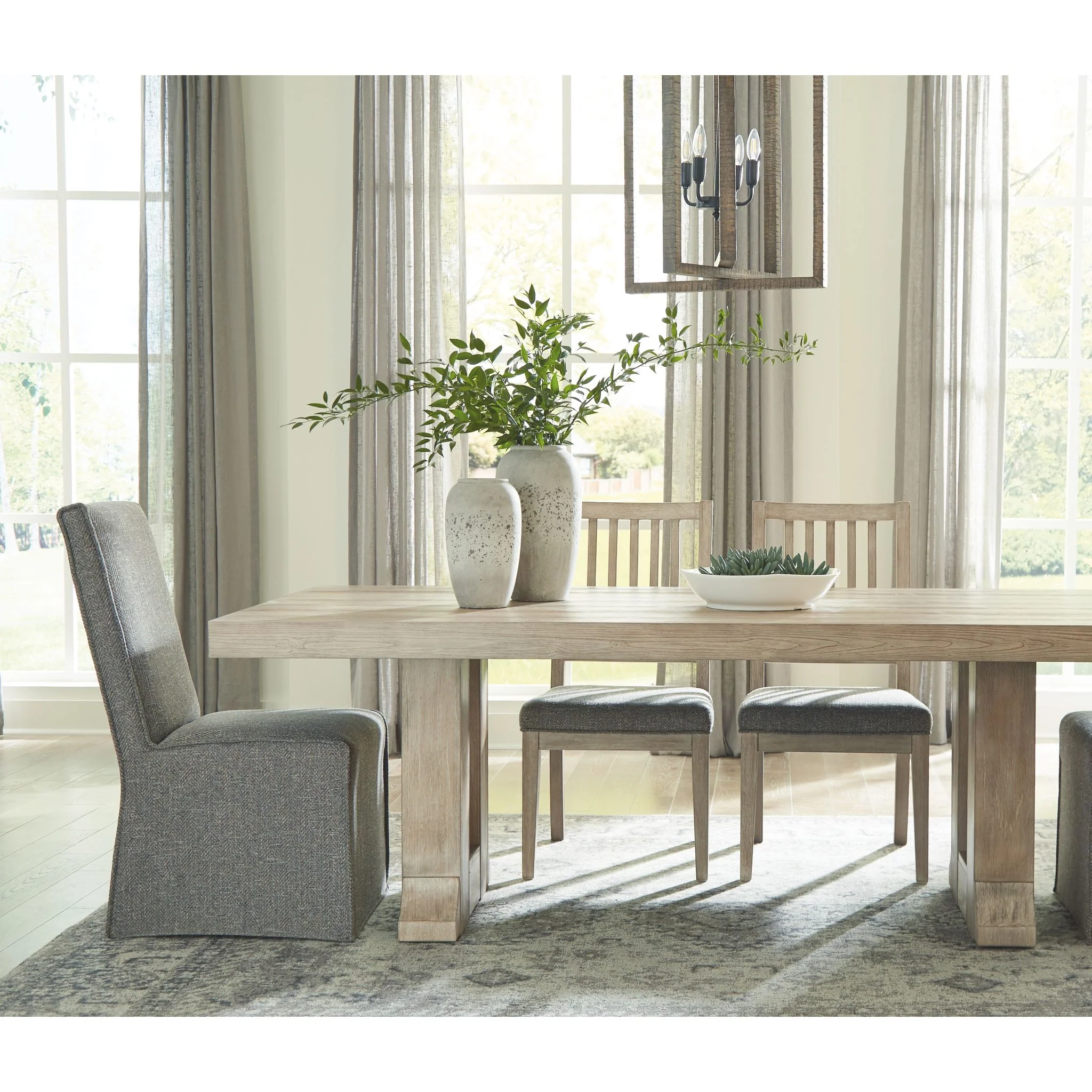 Hennington-EXCLUSIVE Dining Table - Image 6