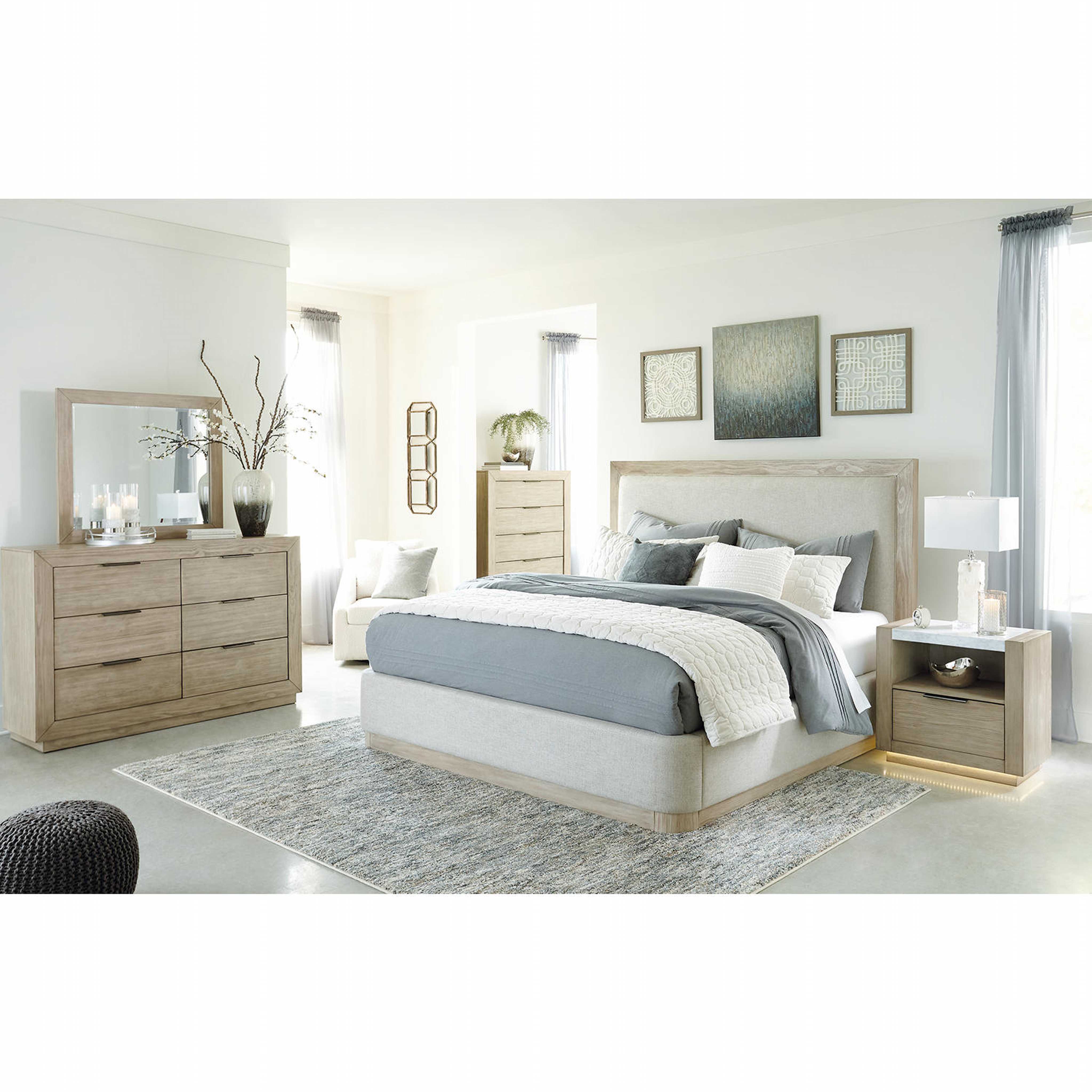 Hennington-Exclusive Upholstered Bed - Image 4