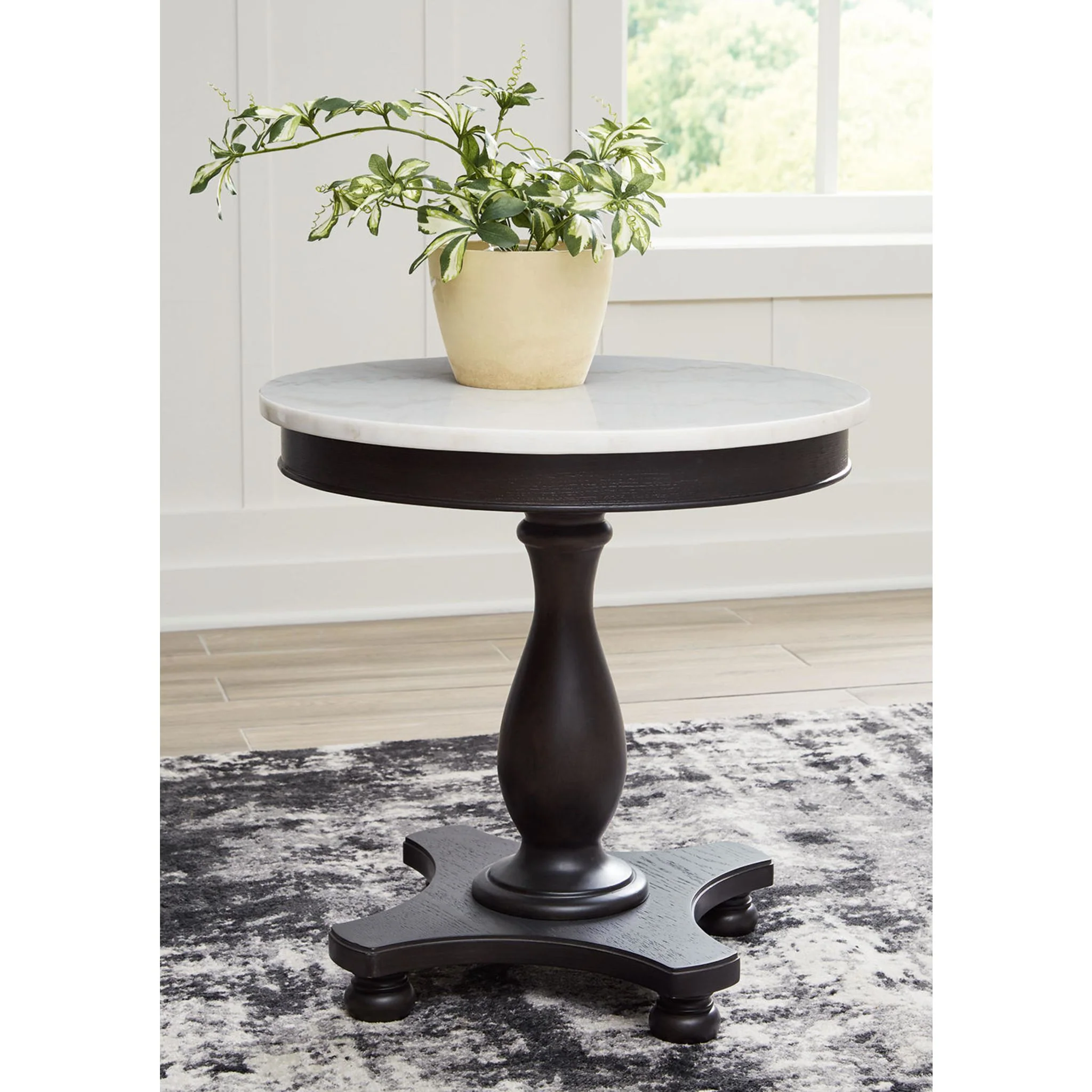 Henridge Accent Table - Image 9