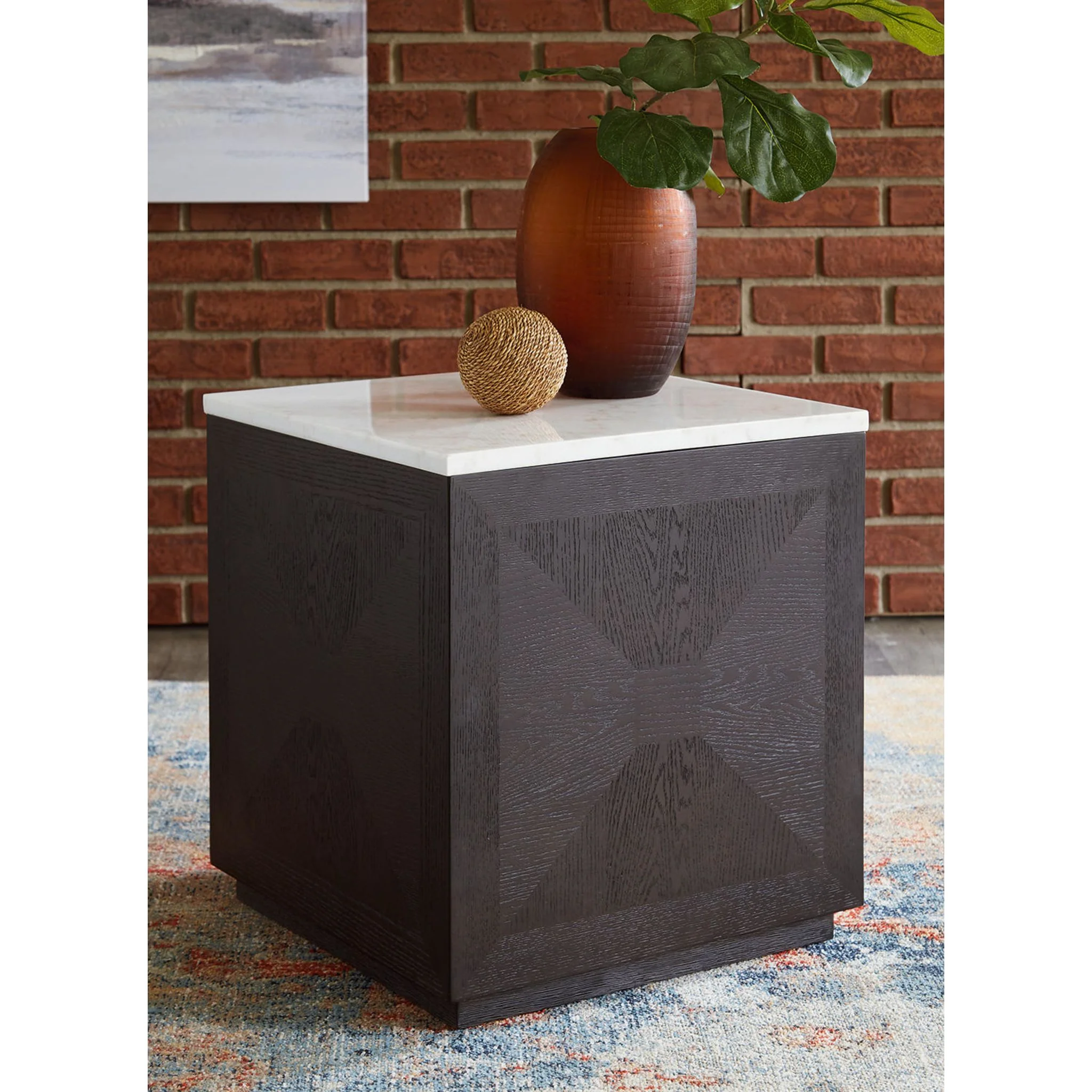 Henridge Accent Table - Image 3