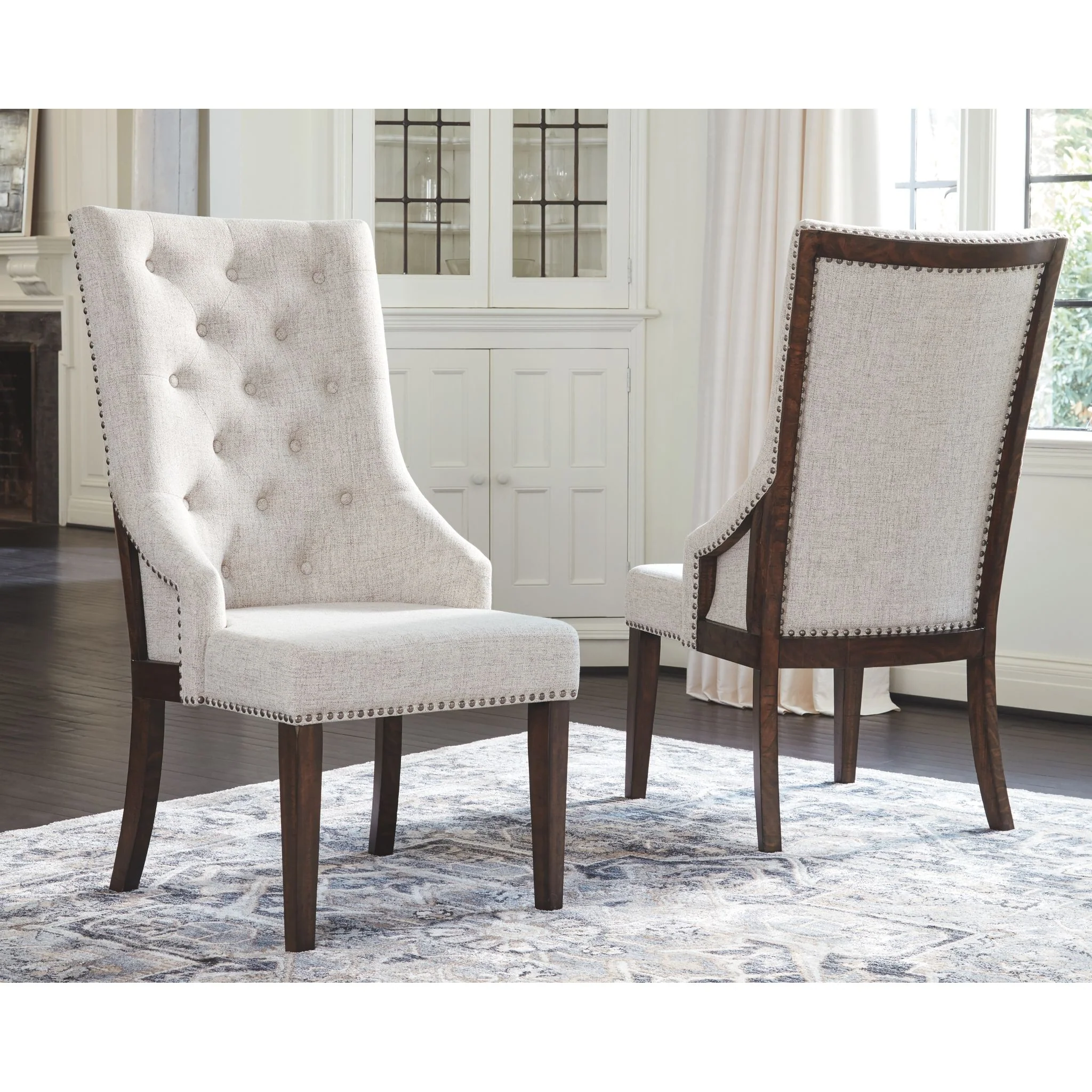 Hillcott-Exclusive Arm Chair - Image 2