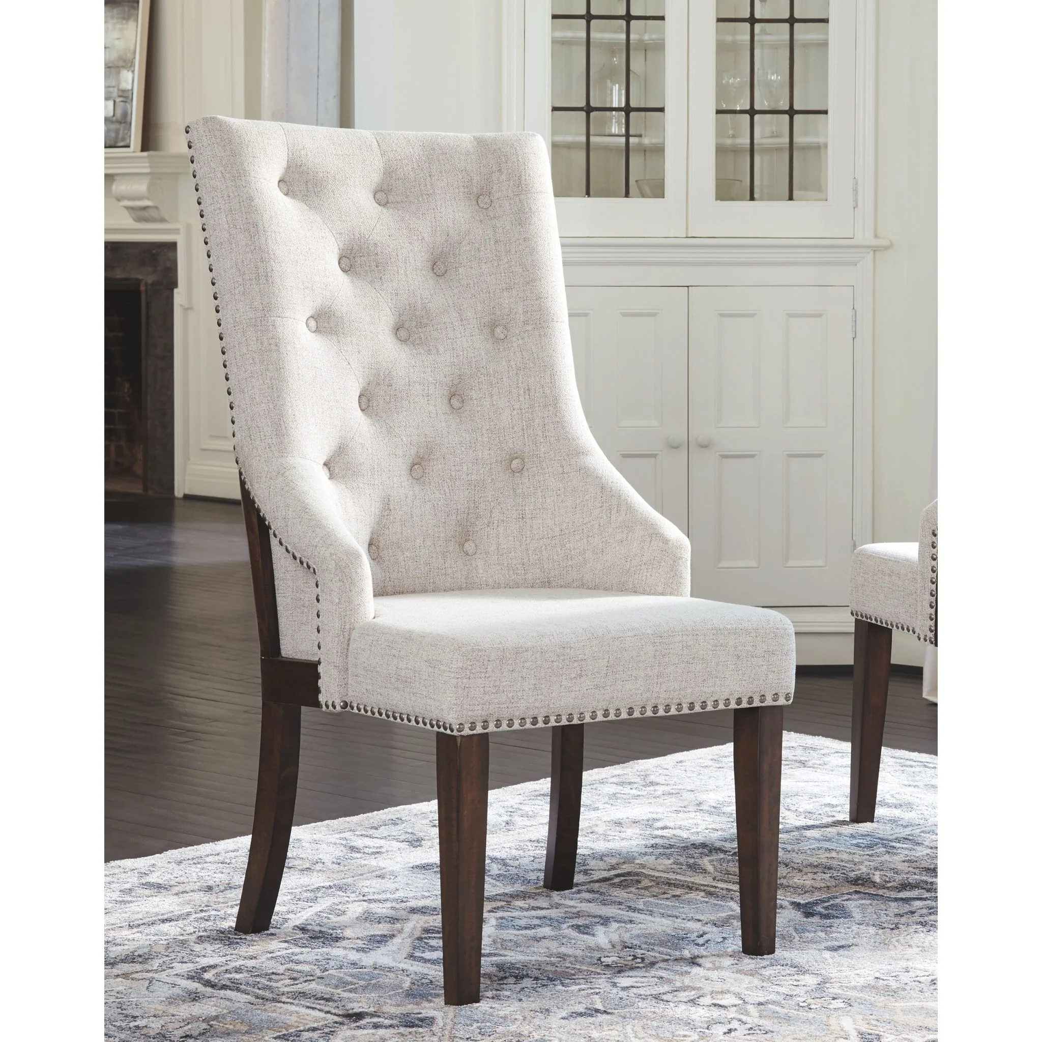 Hillcott-Exclusive Arm Chair - Image 5