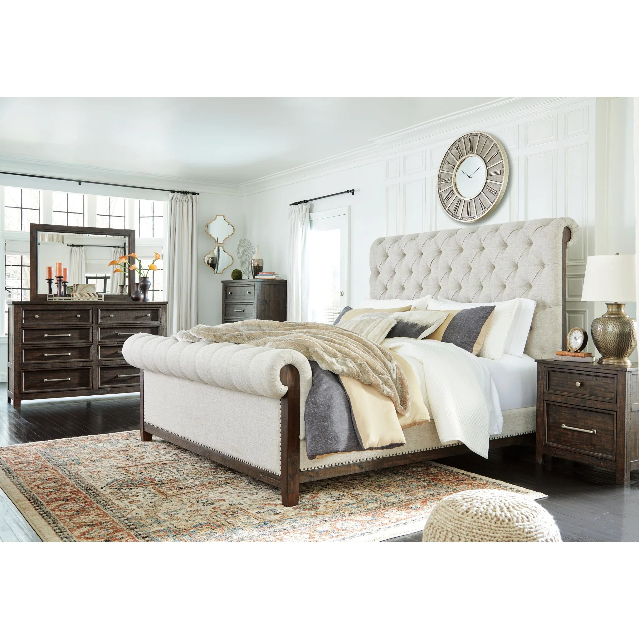Hillcott- EXCLUSIVE Dresser and Mirror - Image 4