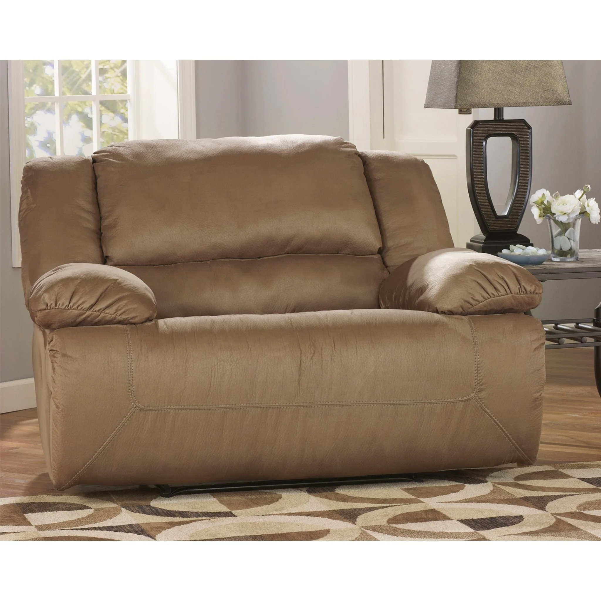 Hogan Zero Wall Wide Seat Recliner - Image 3