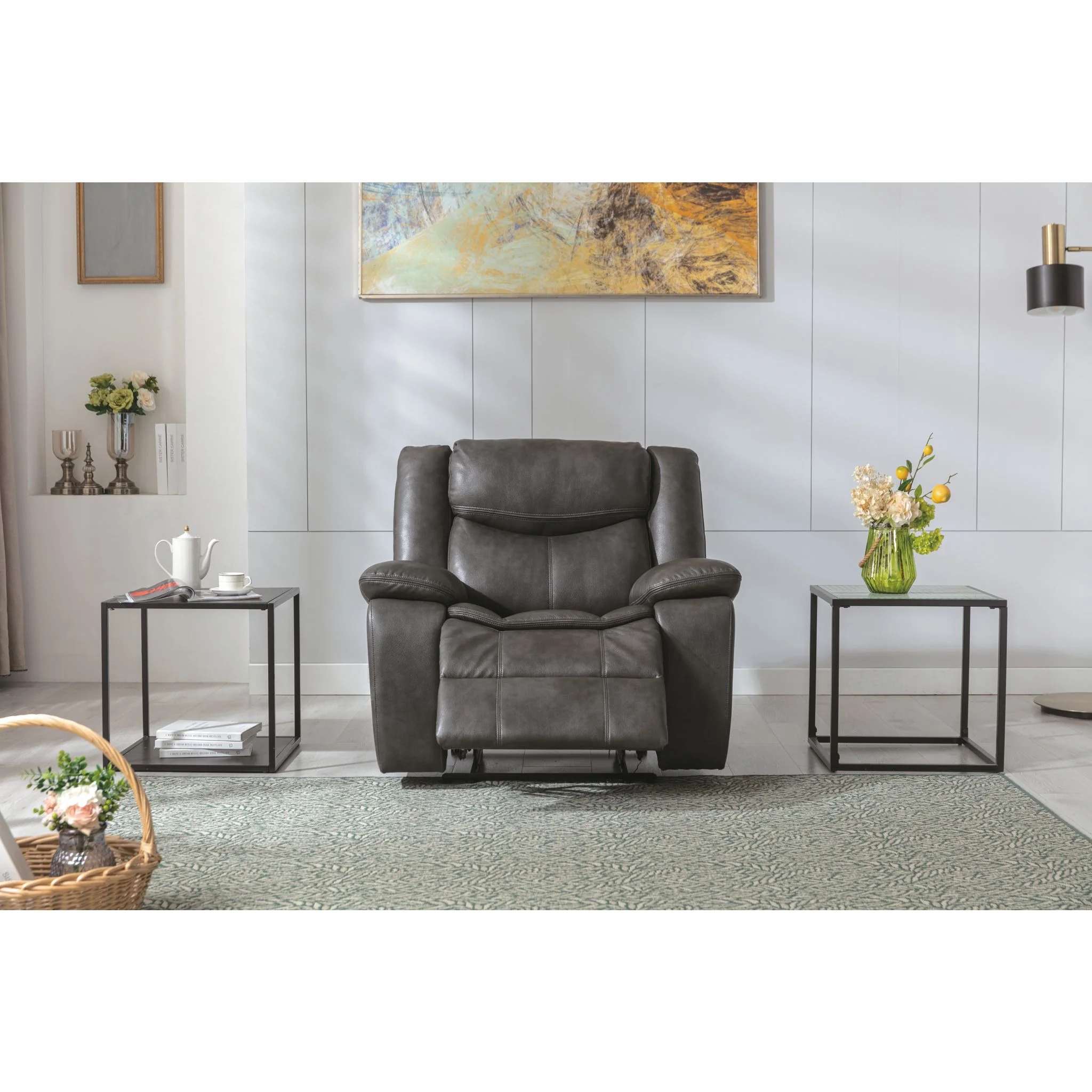 Holcroft Zero Wall Recliner - Image 7