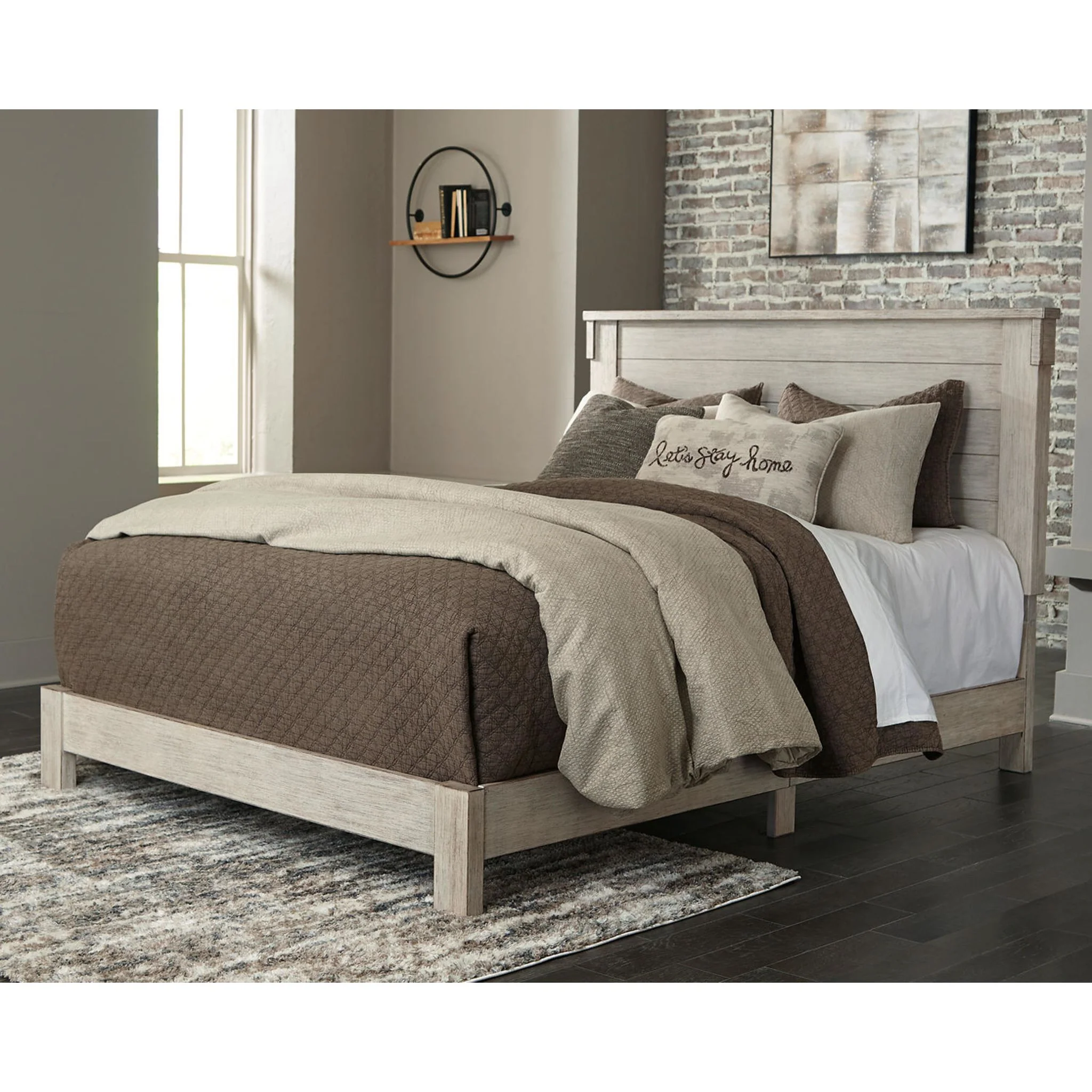 Hollentown 5 Piece Queen Panel Bedroom - Image 6
