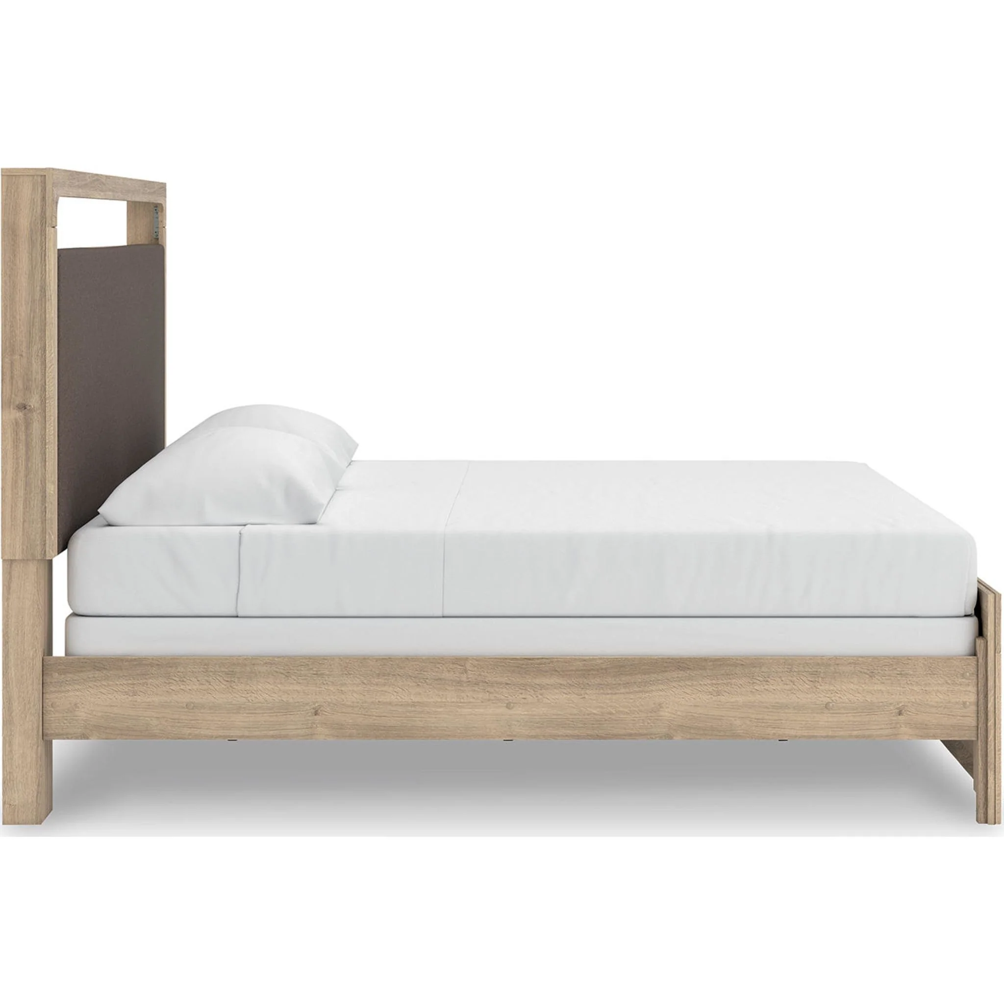 Hollymount 5 Piece King Panel Bedroom - Image 15