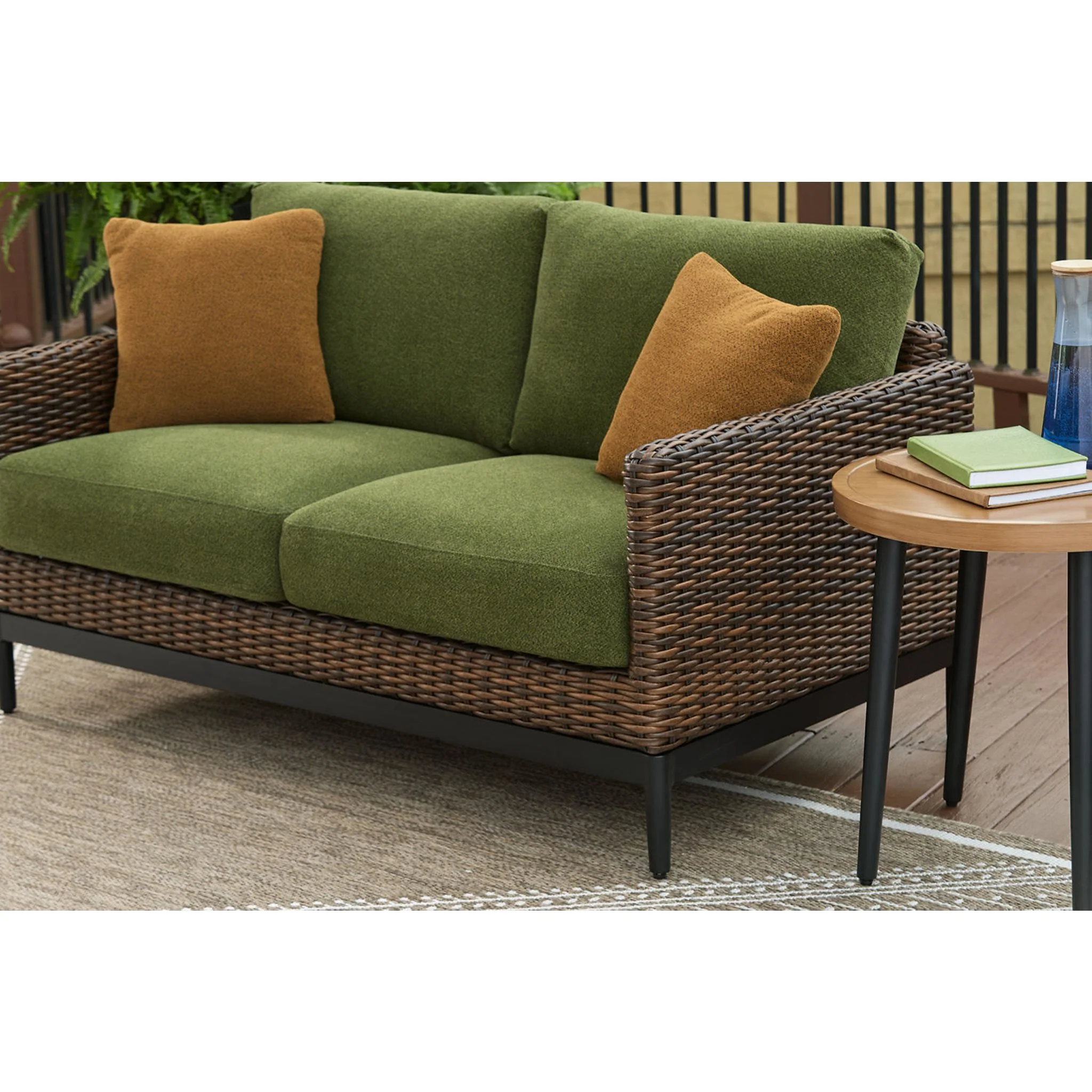 Horizon Hall Outdoor End Table - Image 8