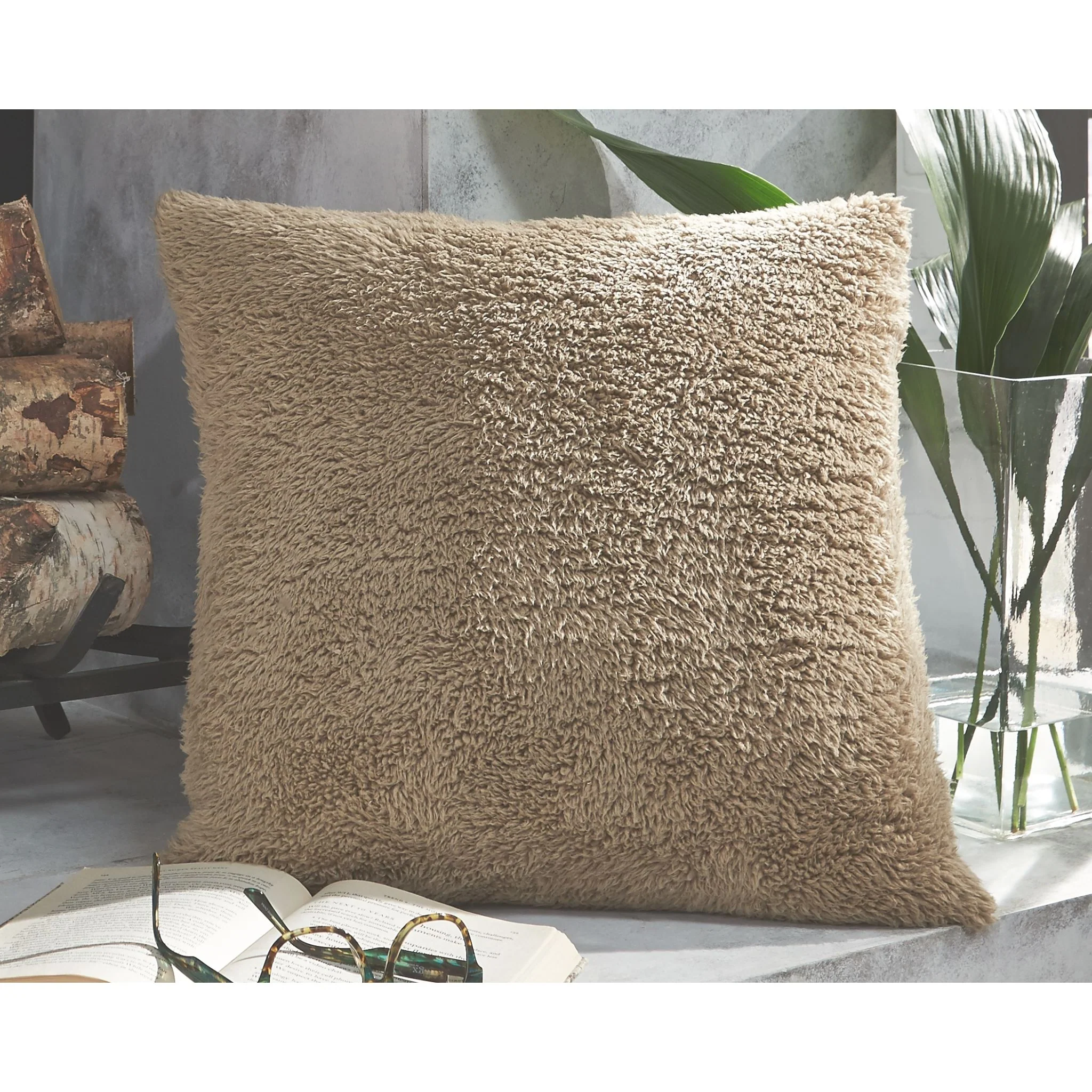 Hulsey Pillow - Image 2