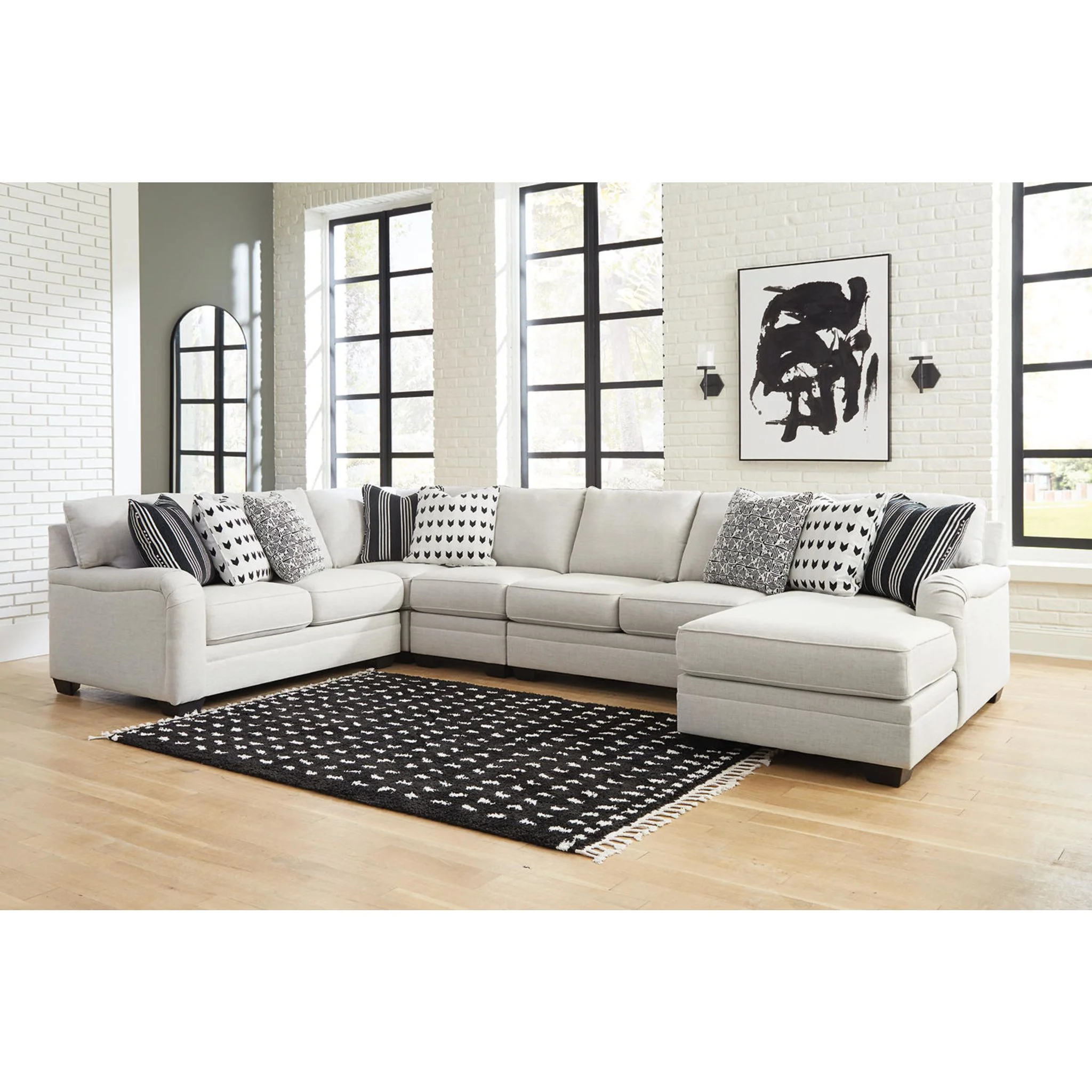 Huntsworth 5 Piece Sectional with Chaise - Image 3