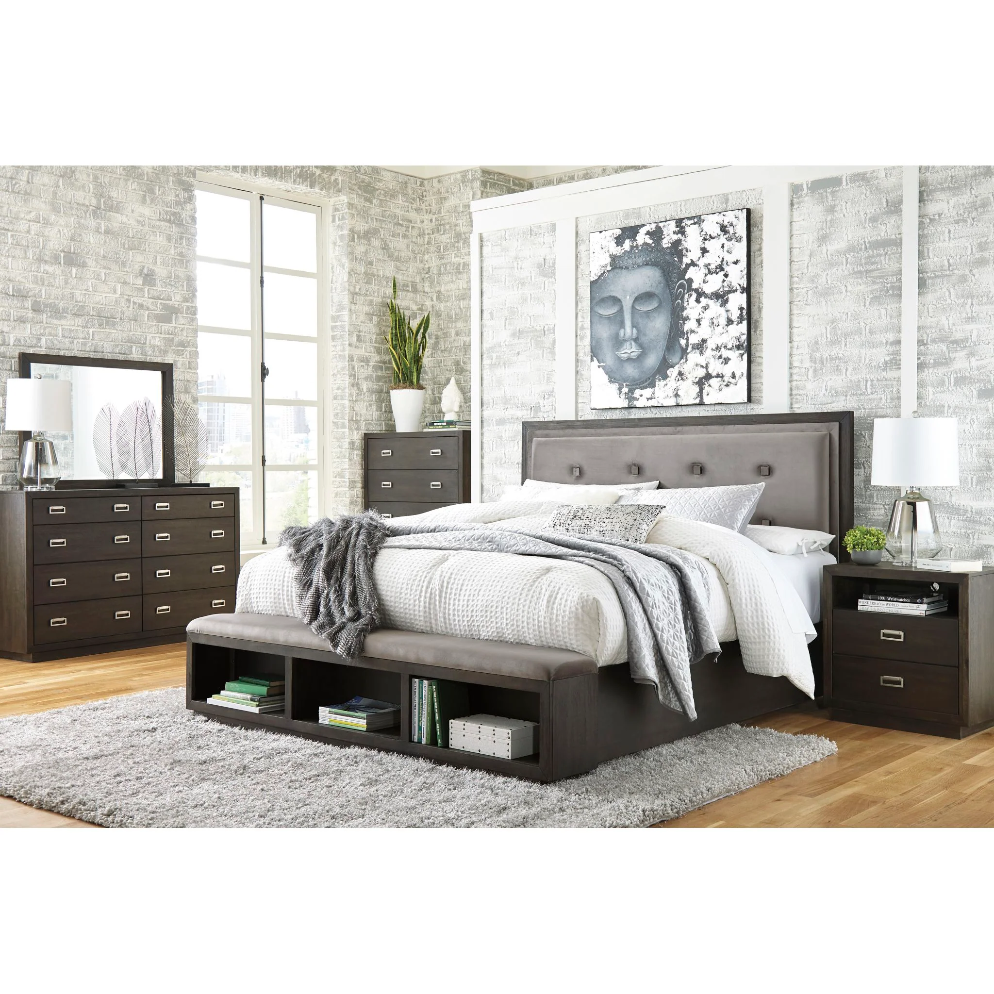 Hyndell 5 Piece Storage Bedroom - Image 7
