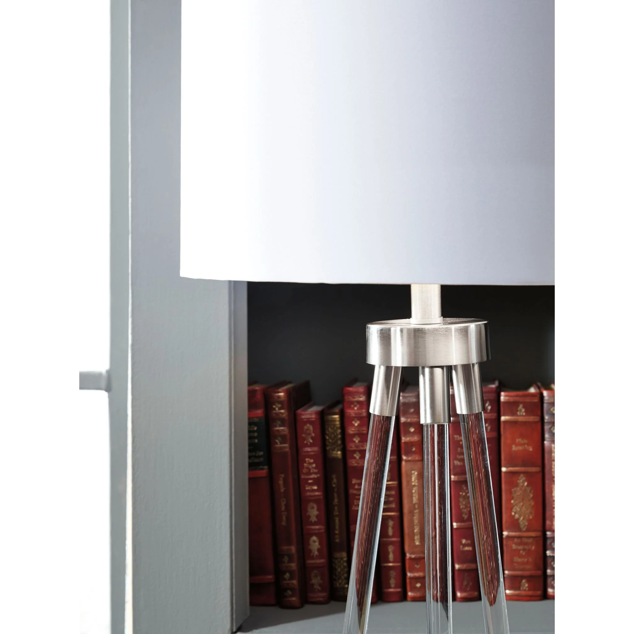Idalia Table Lamp (Single) - Image 3