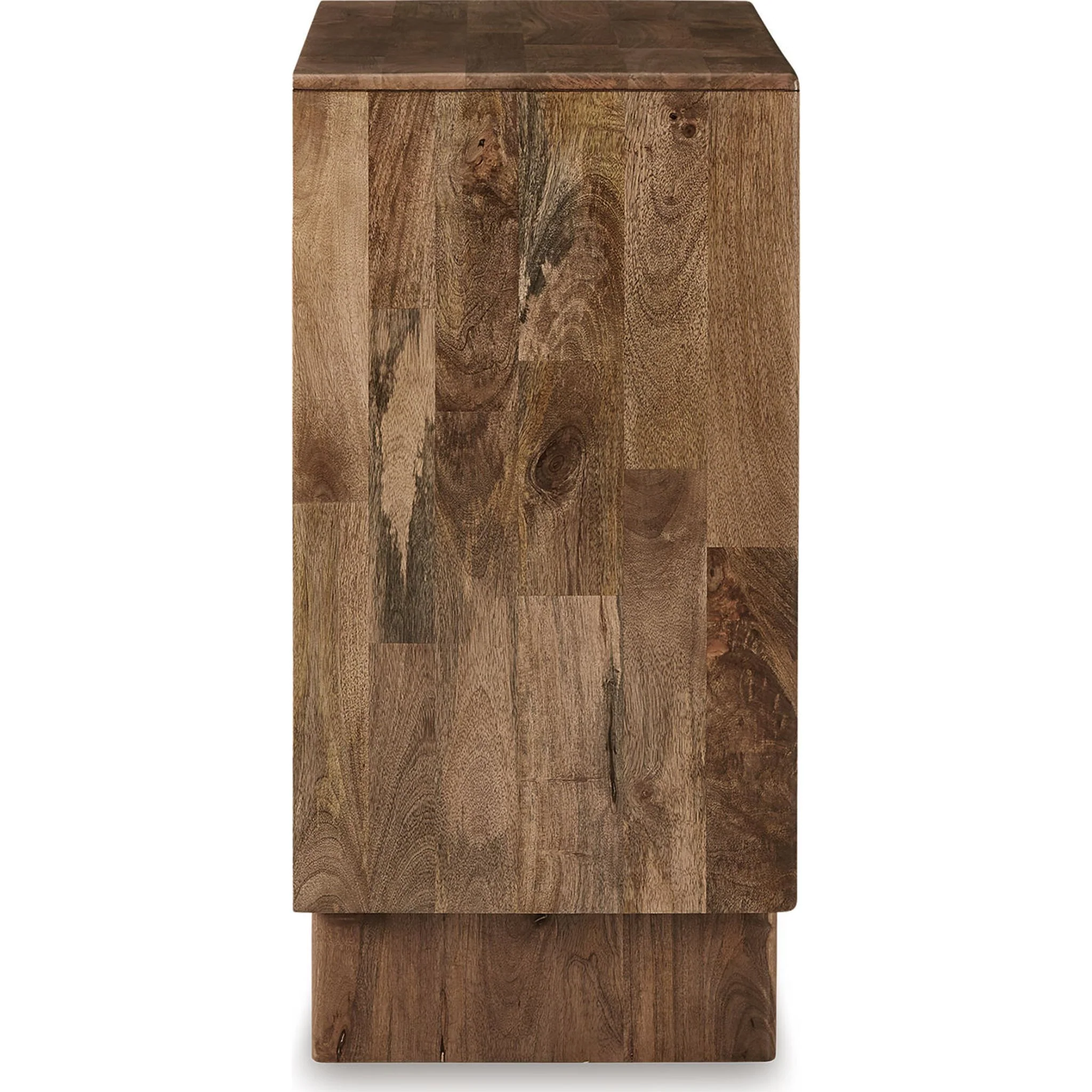 Isanti-Exclusive Chest - Image 11