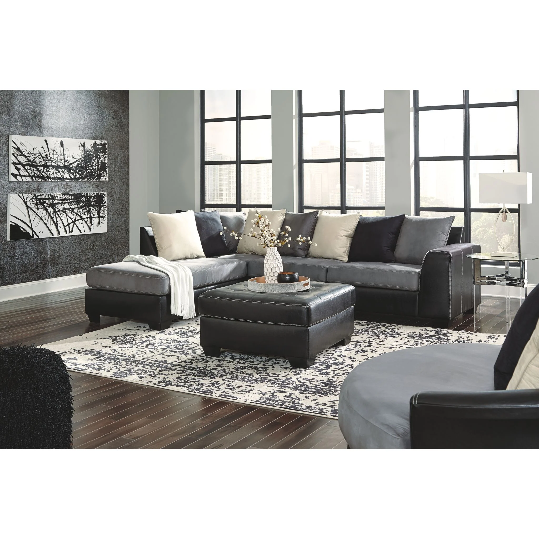 Jacurso Oversize Swivel Accent Chair - Image 5