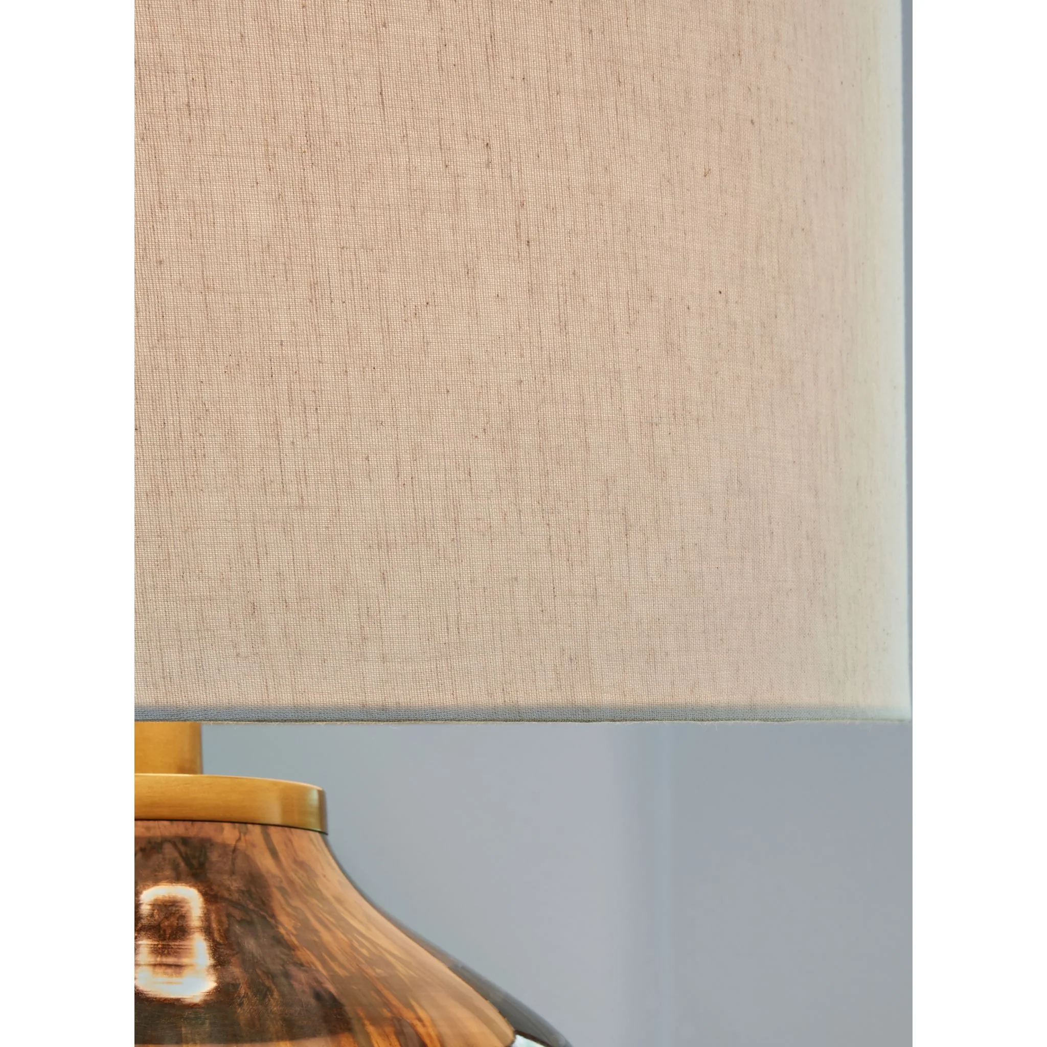 Jadstow Table Lamp (Single) - Image 3