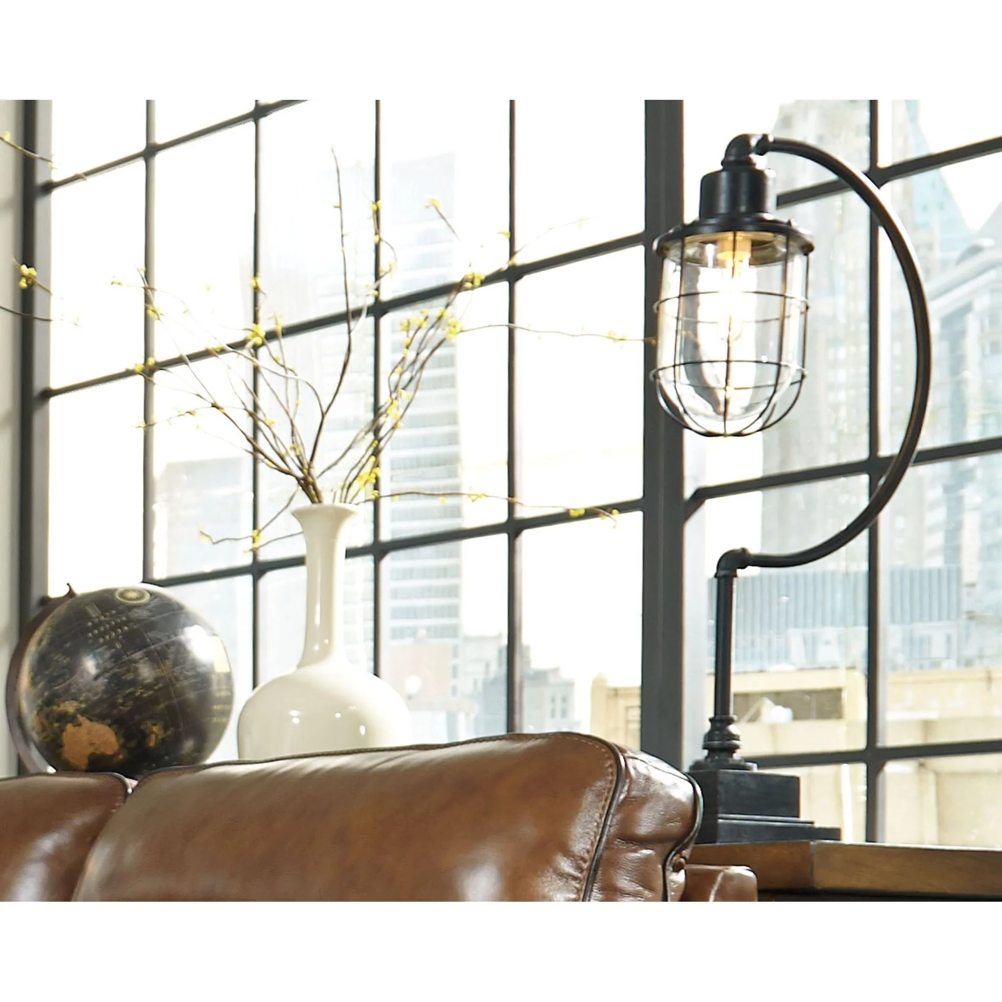 Jae Desk Lamp (Single) - Image 3