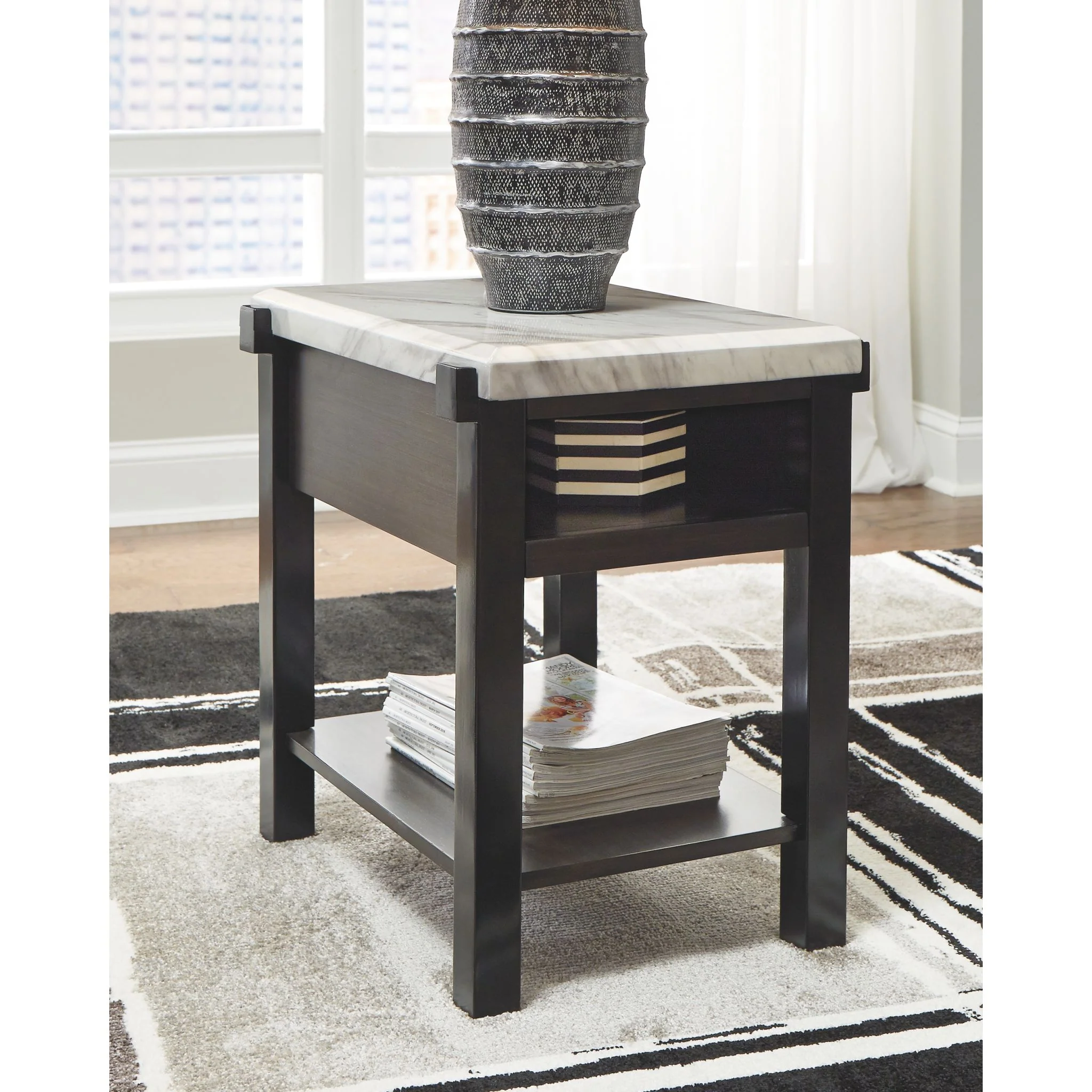Janilly Chairside End Table - Image 2