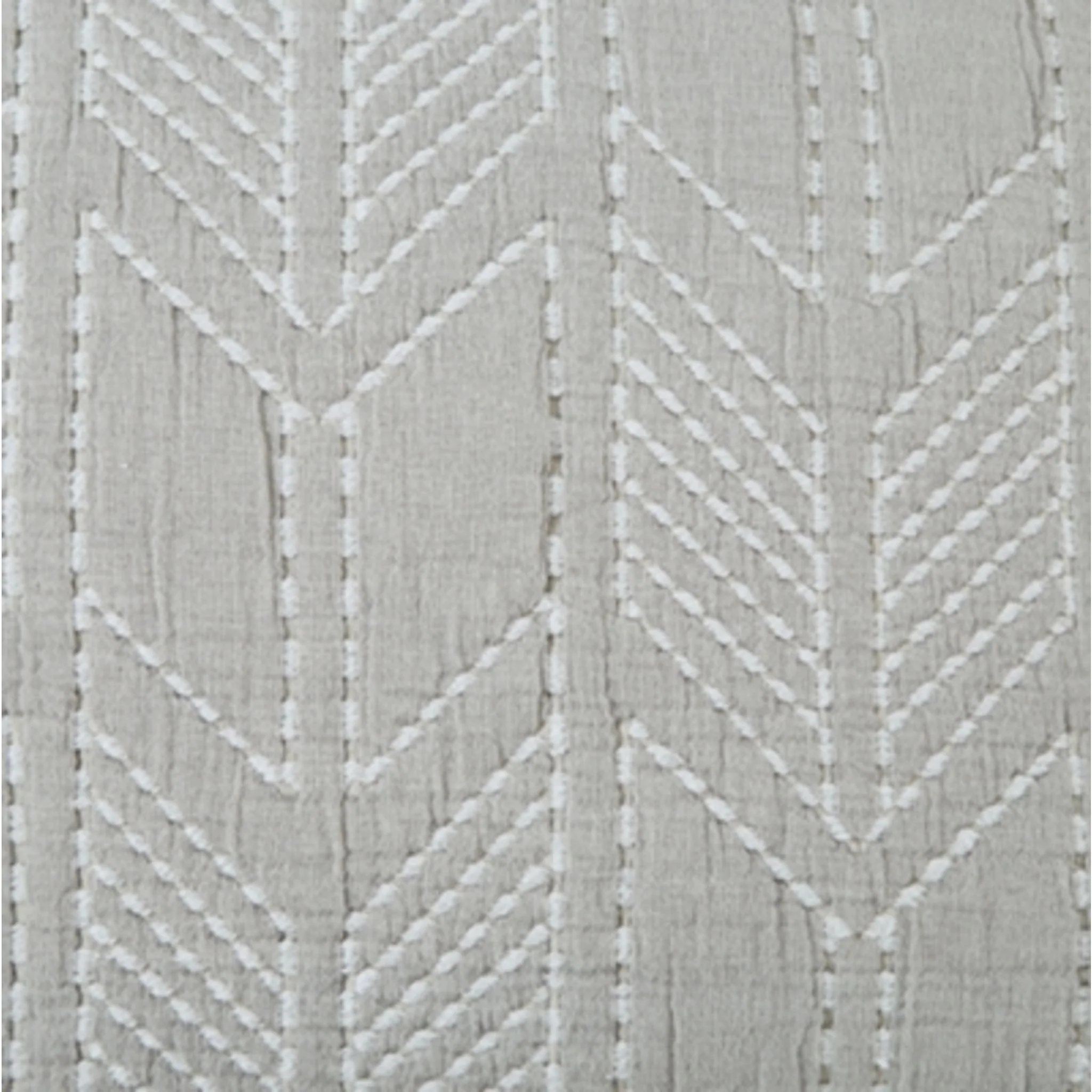 Jaxine Queen Coverlet Set - Image 5