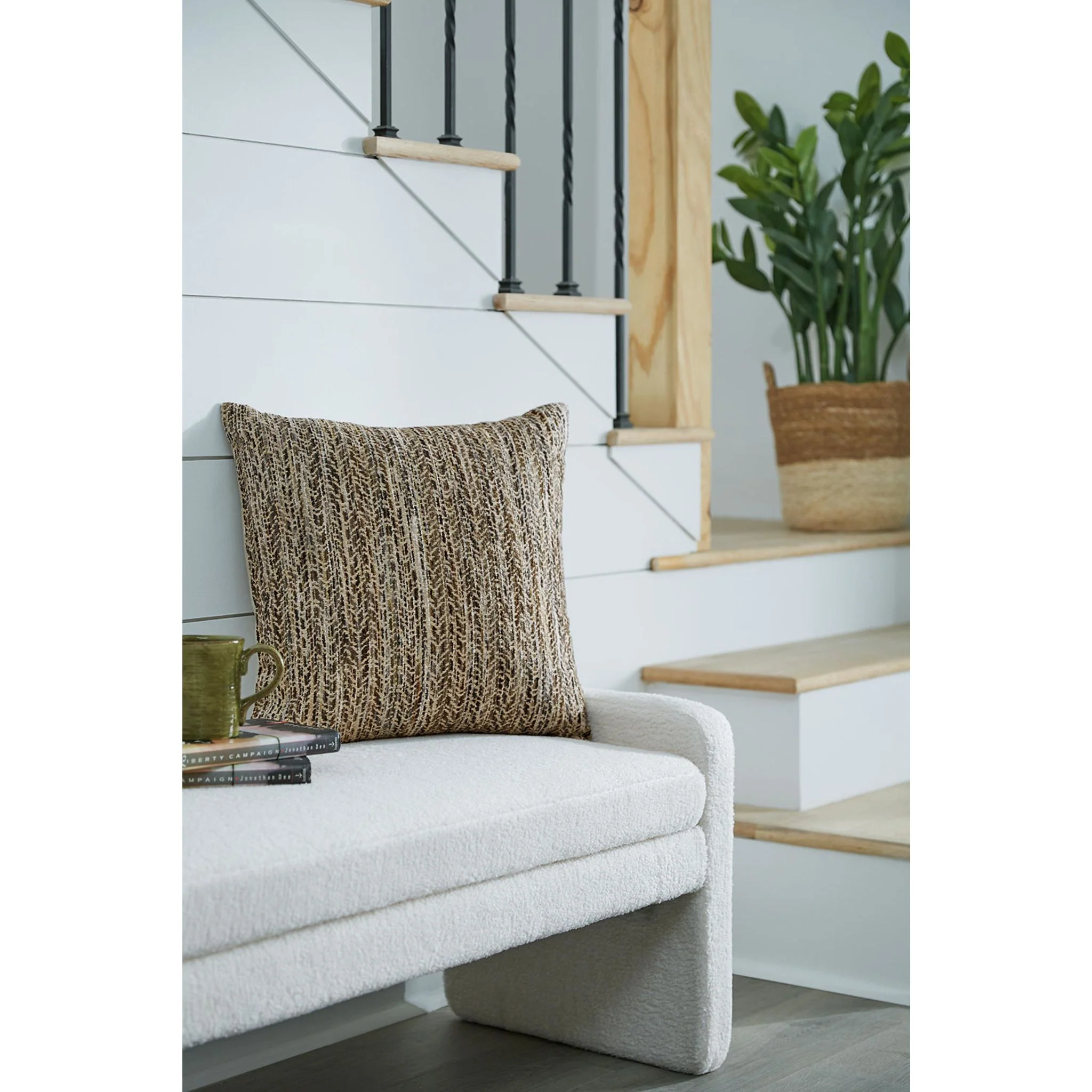 Jayner Accent Pillow - Image 6